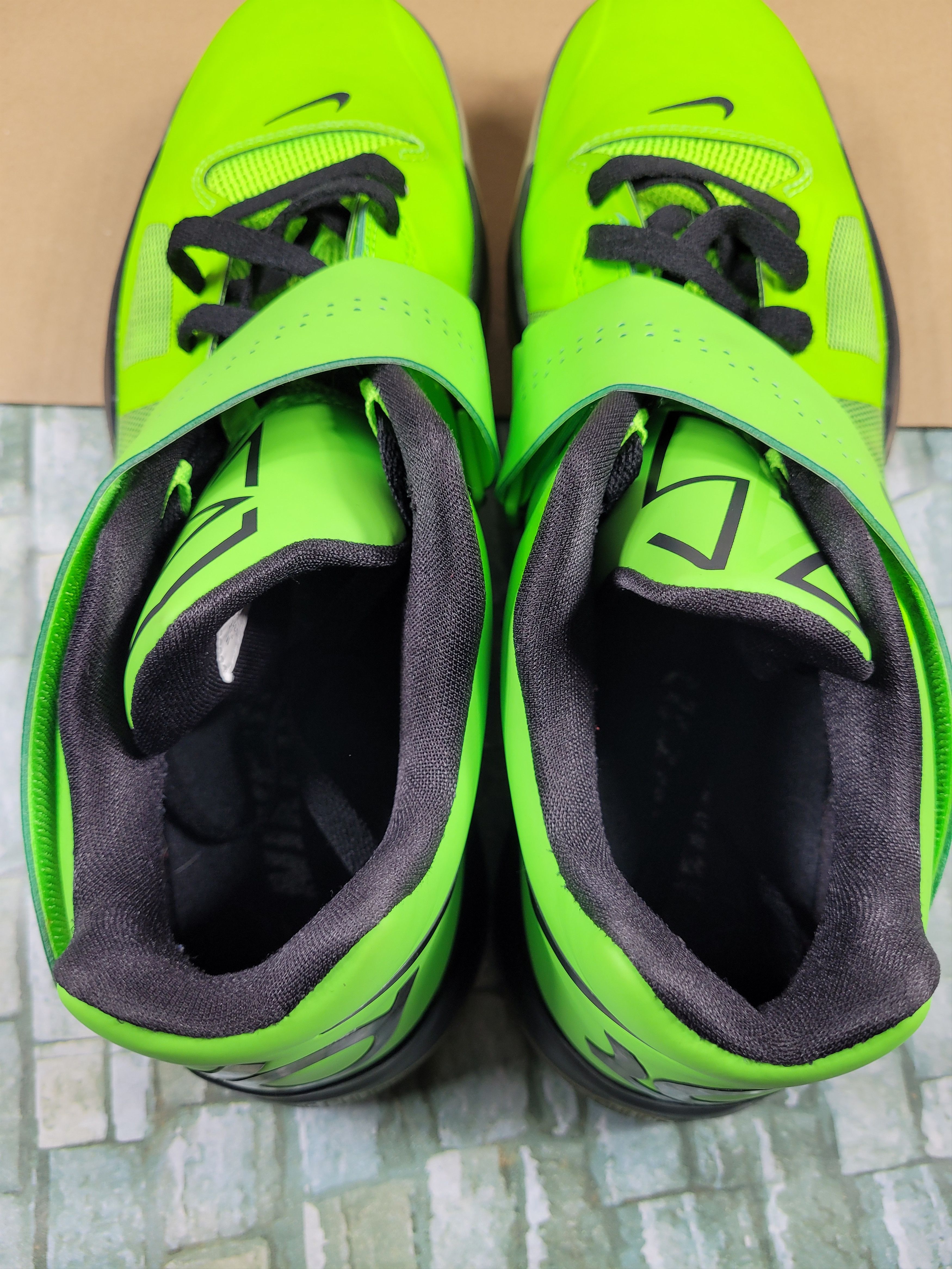 Nike Nike KD iv 4 Nike ID sz 11.5 black Volt grinch Size US 11.5 / EU 44-45 - 4 Thumbnail