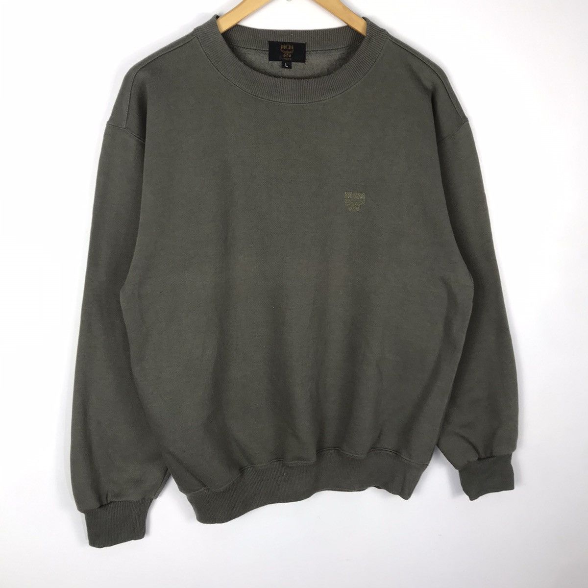 MCM Vintage MCM Small Logo Crewneck Sweatshirt Size US L / EU 52-54 / 3 - 3 Thumbnail