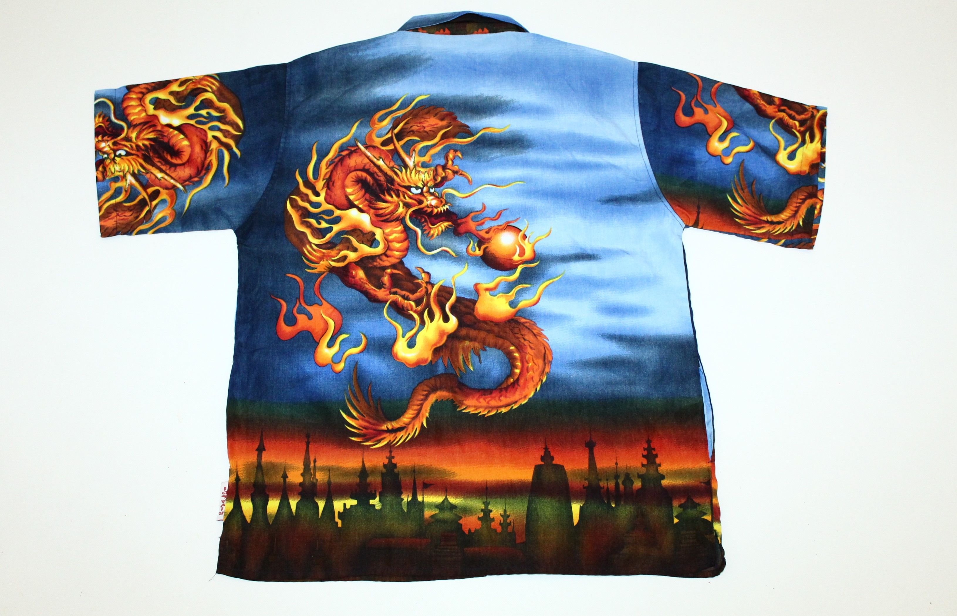 Anime 💥VTG 90s Rivaldi Okinawa Dragon All Over Print Baggy Shirt Size US XXL / EU 58 / 5 - 2 Thumbnail