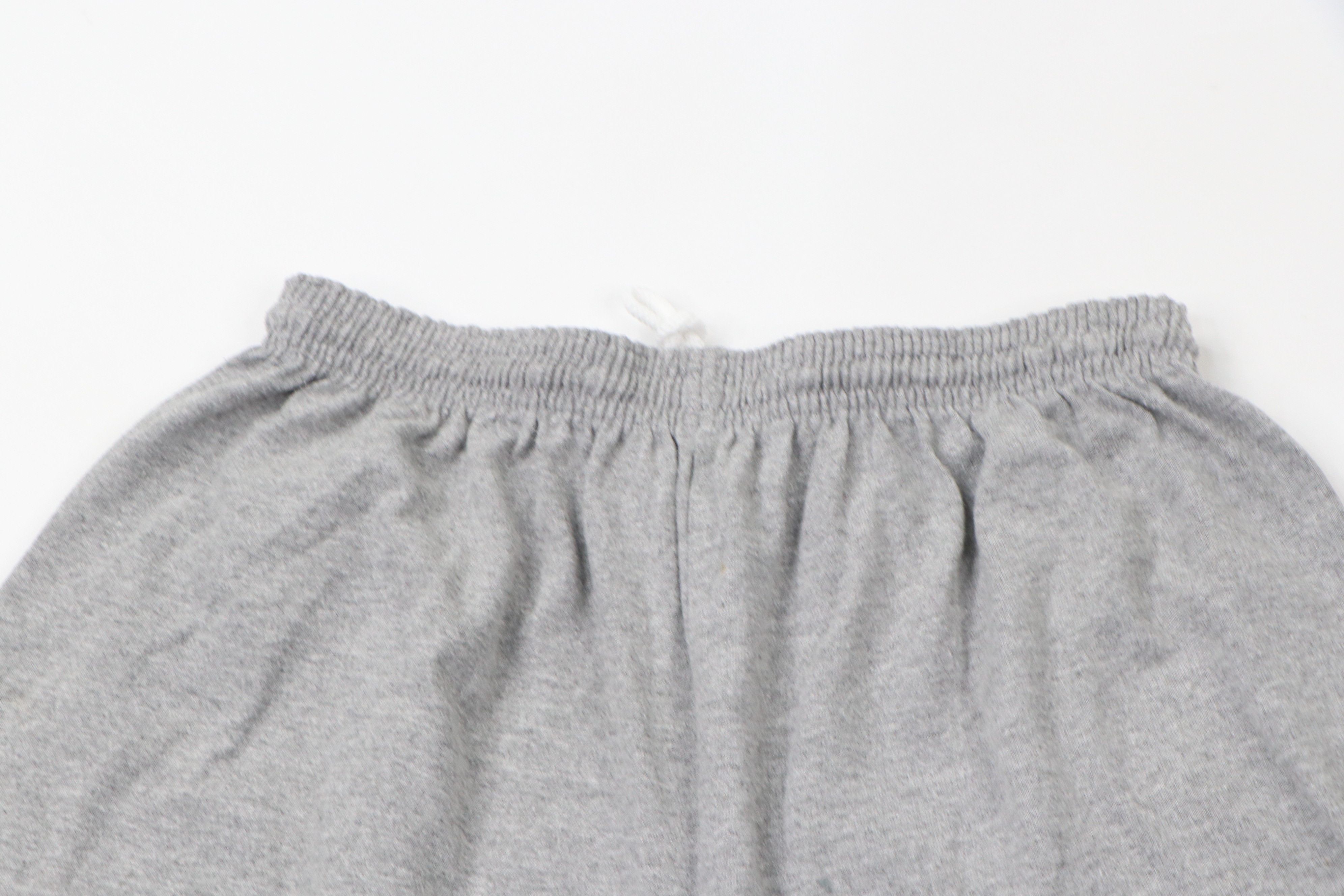 Russell Athletic × Vintage Vintage Russell Athletic Miami University Out Shorts Gray Size US 32 / EU 48 - 7 Thumbnail