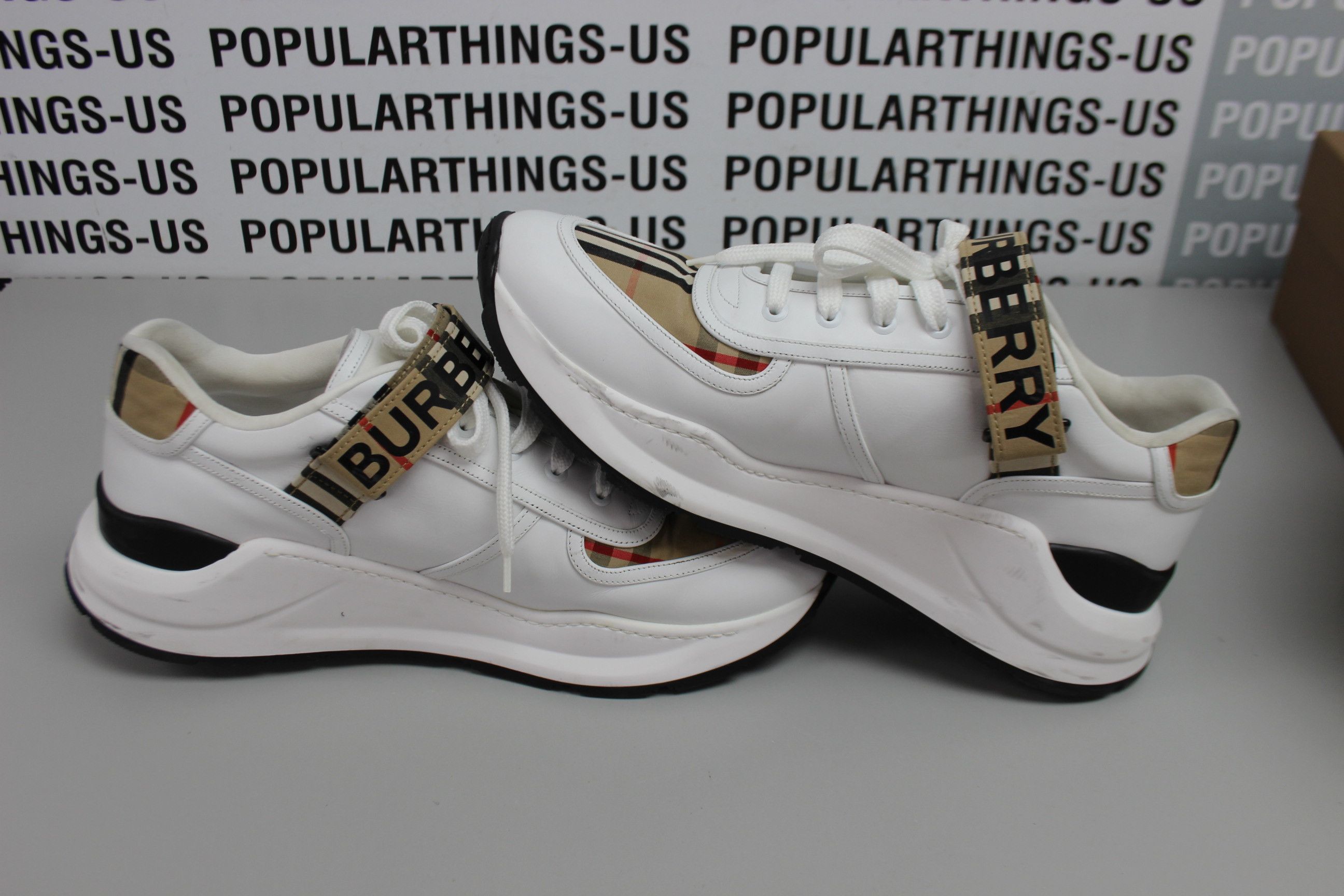 Burberry Burberry Men's Logo Leather Vintage Check Sneakers 8024052 Size US 12 / EU 45 - 6 Thumbnail
