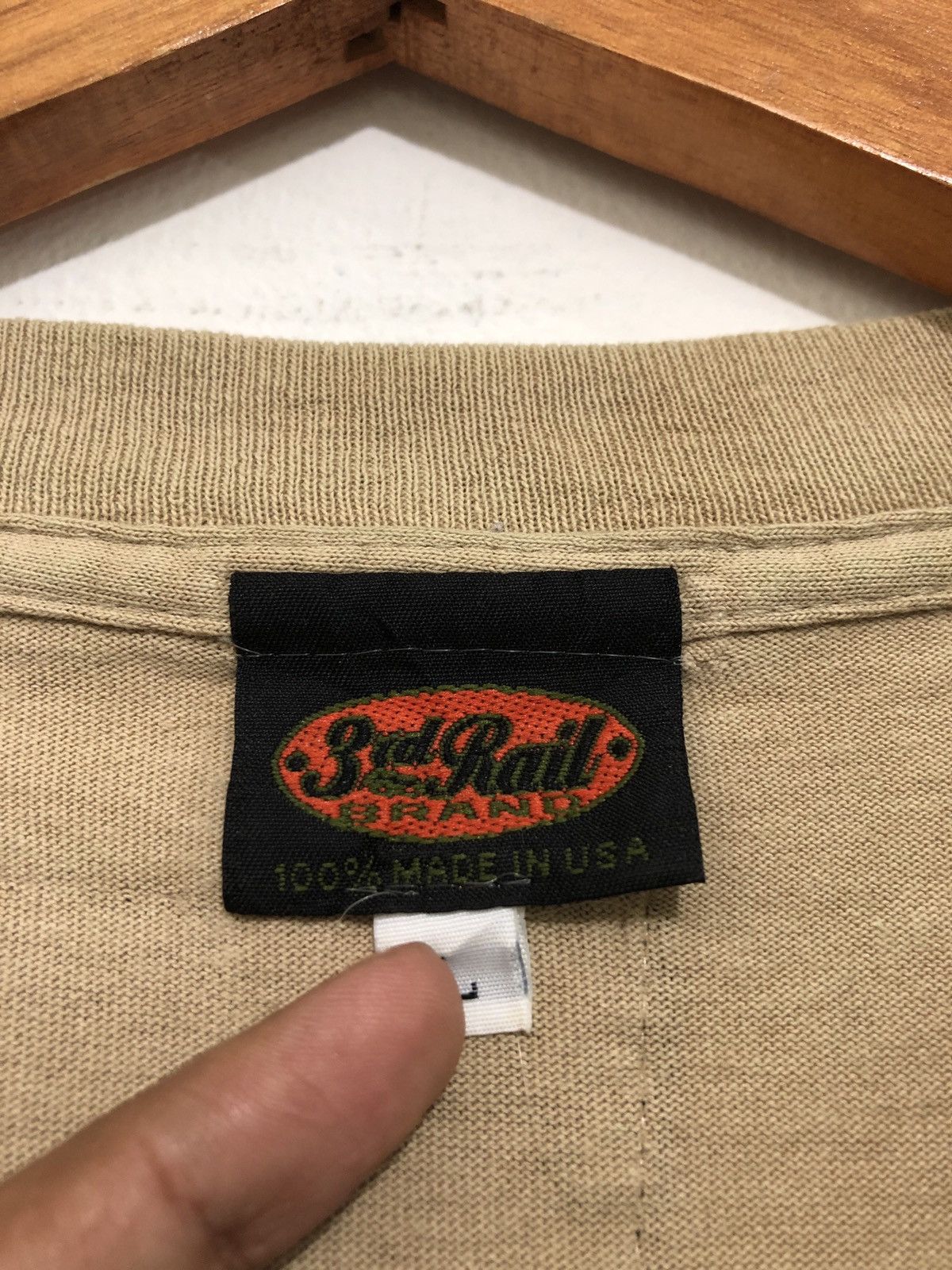 Vintage Vintage Third Rail T-Shirt Size US L / EU 52-54 / 3 - 7 Thumbnail