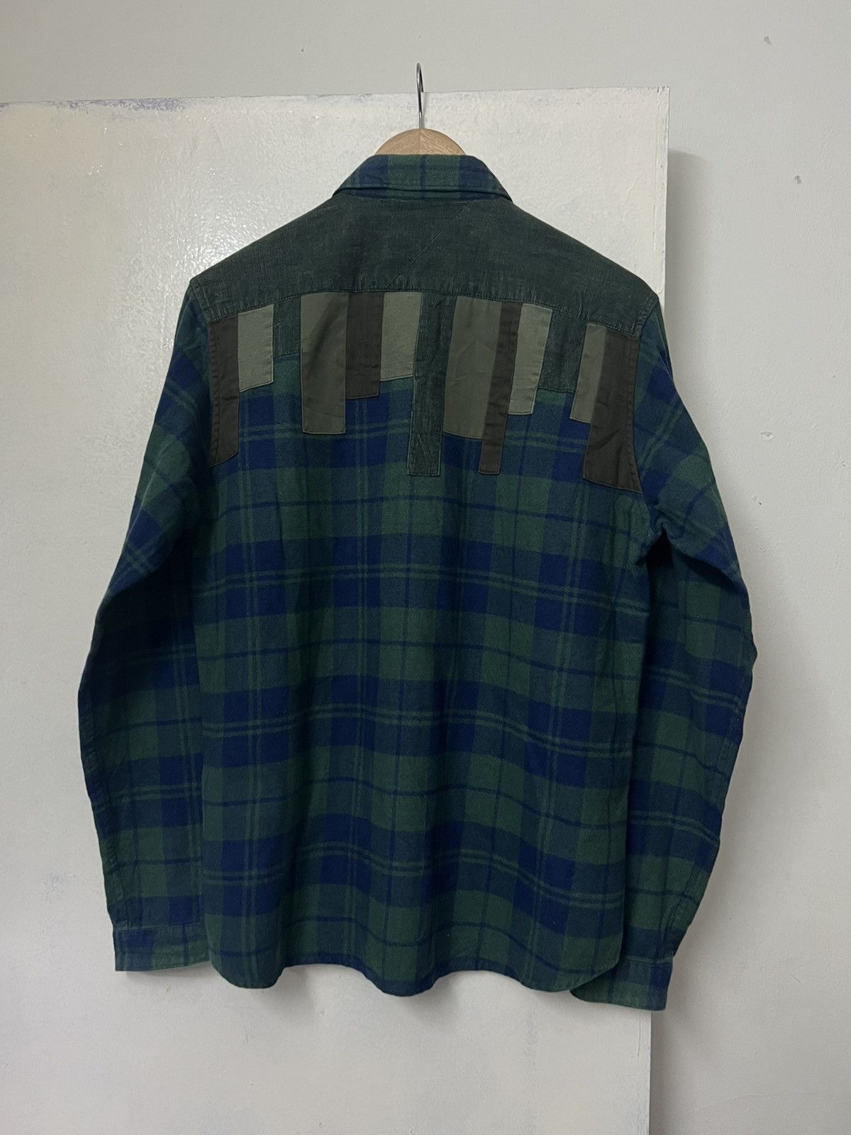 White Mountaineering Rare White Mountaineering Patchwork Flannel/Shirt Size US S / EU 44-46 / 1 - 5 Thumbnail