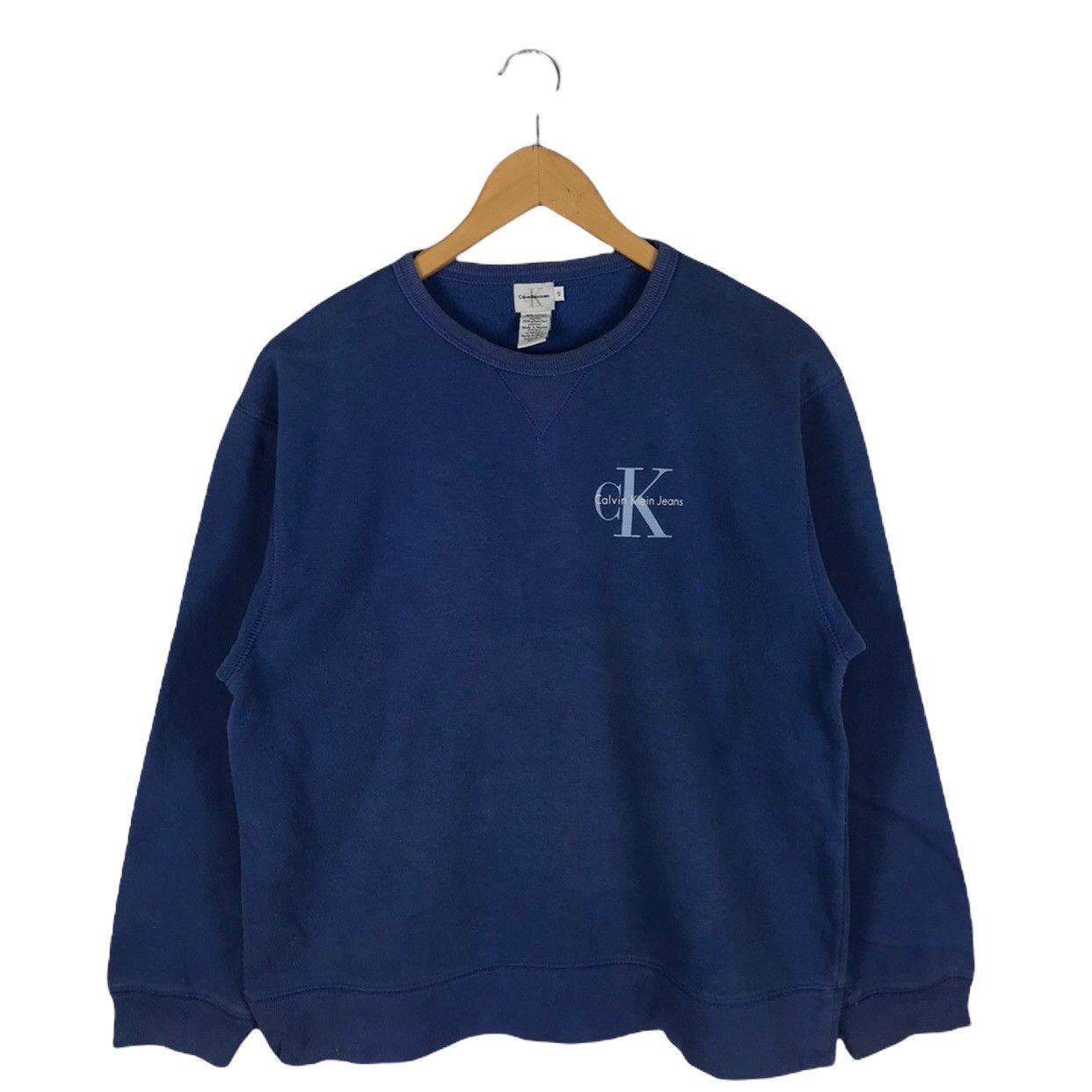Calvin Klein Vintage Calvin Klein Sweatshirt Big Logo Size US L / EU 52-54 / 3 - 1 Thumbnail