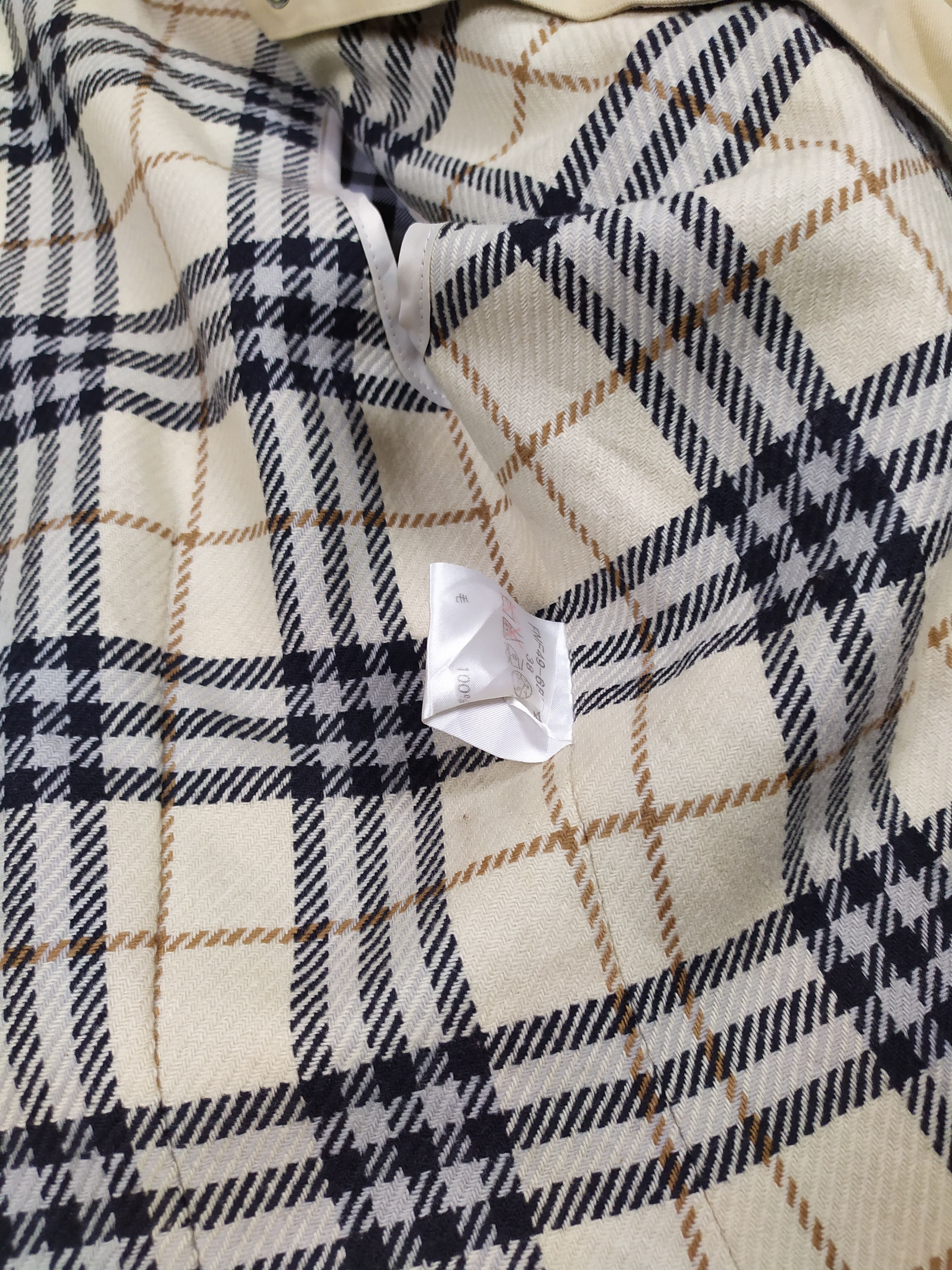 Burberry Burberry Blue Label Trench coat Size 38 Size US S / EU 44-46 / 1 - 18 Thumbnail