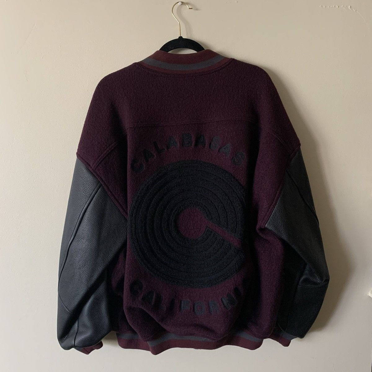 Yeezy YEEZY SEASON 5 CALABASAS LEATHER SLEEVE VARSITY JACKET Size US XL / EU 56 / 4 - 4 Thumbnail