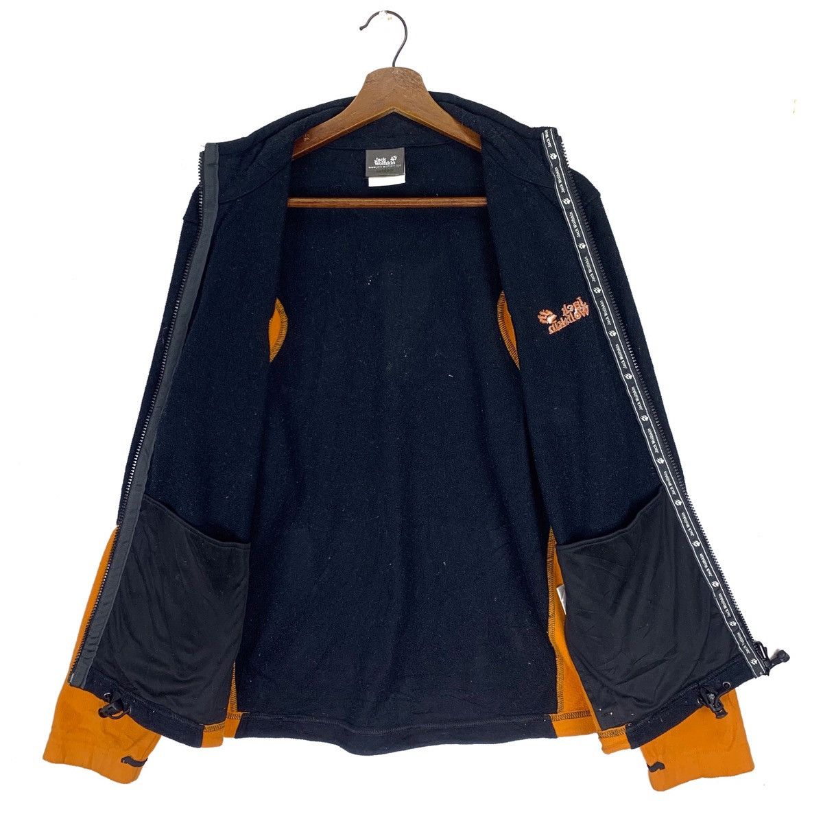 Jack Wolfskin Vintage Jack Wolfskin Fleece Zipper Jacket Size US S / EU 44-46 / 1 - 5 Thumbnail