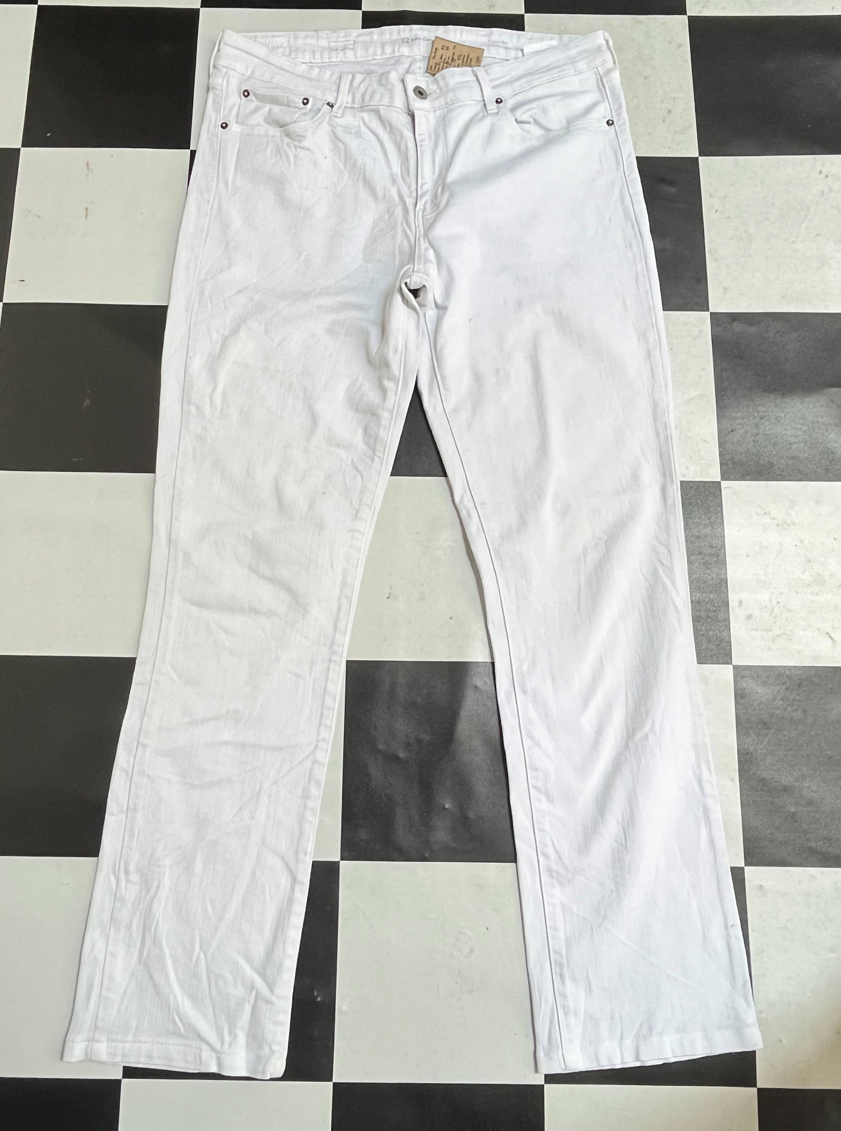 Vintage Levis White Denim Jean L159