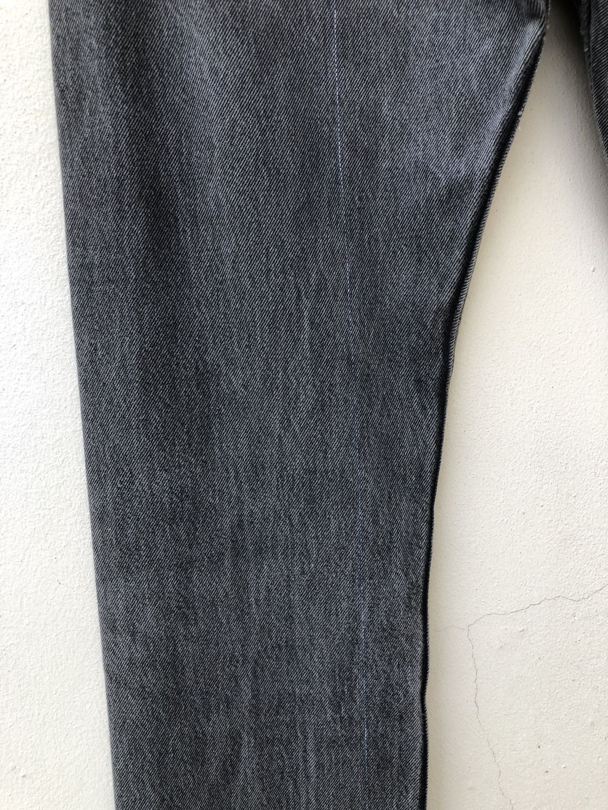 Levi's × Vintage Vintage 90s Levi’s 501 Jeans Faded Black Denim Size US 27 - 13 Thumbnail