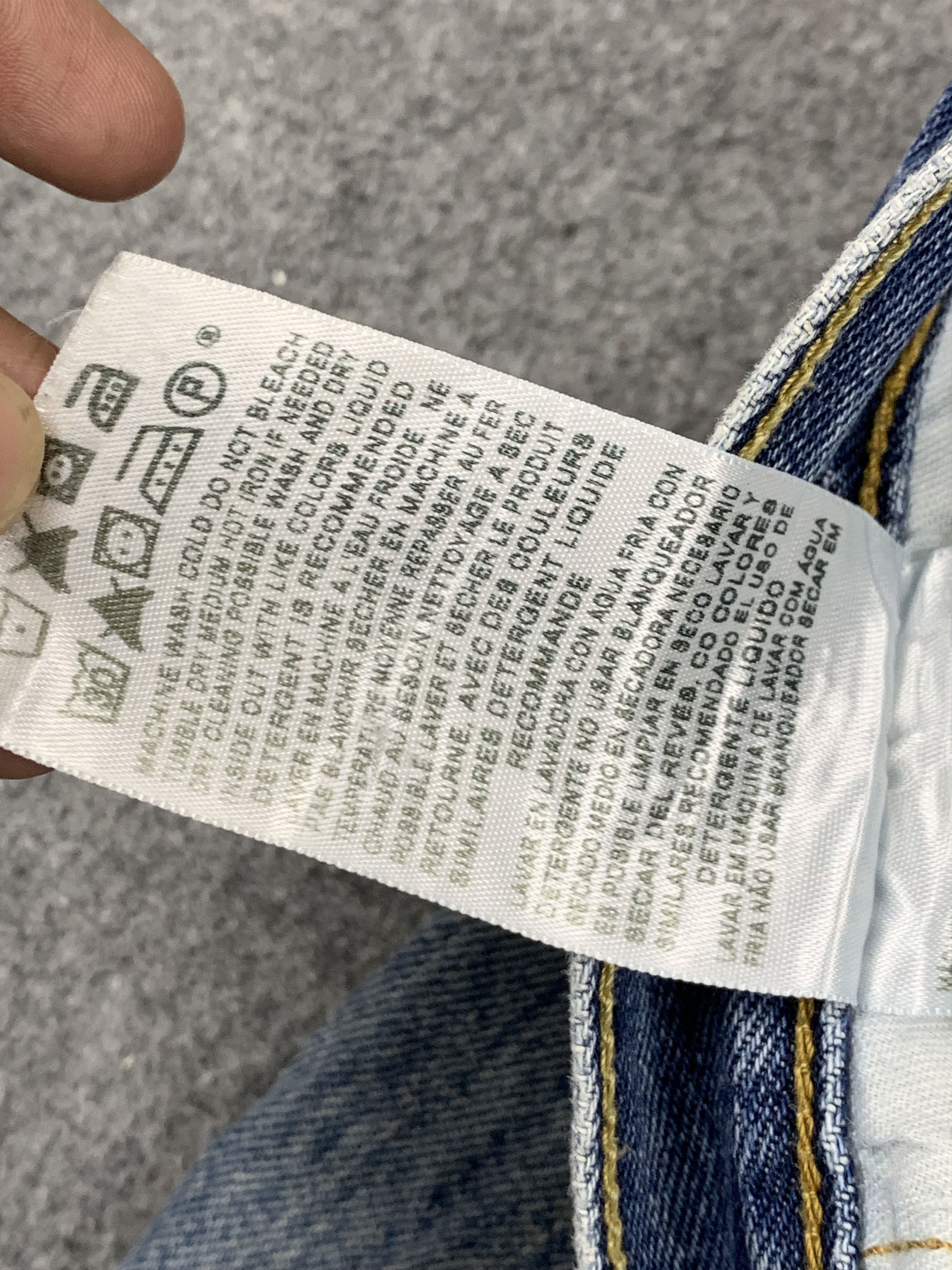 Levi's Vintage Levis 501 Faded Blue Jeans DP1746 Size US 34 / EU 50 - 10 Thumbnail