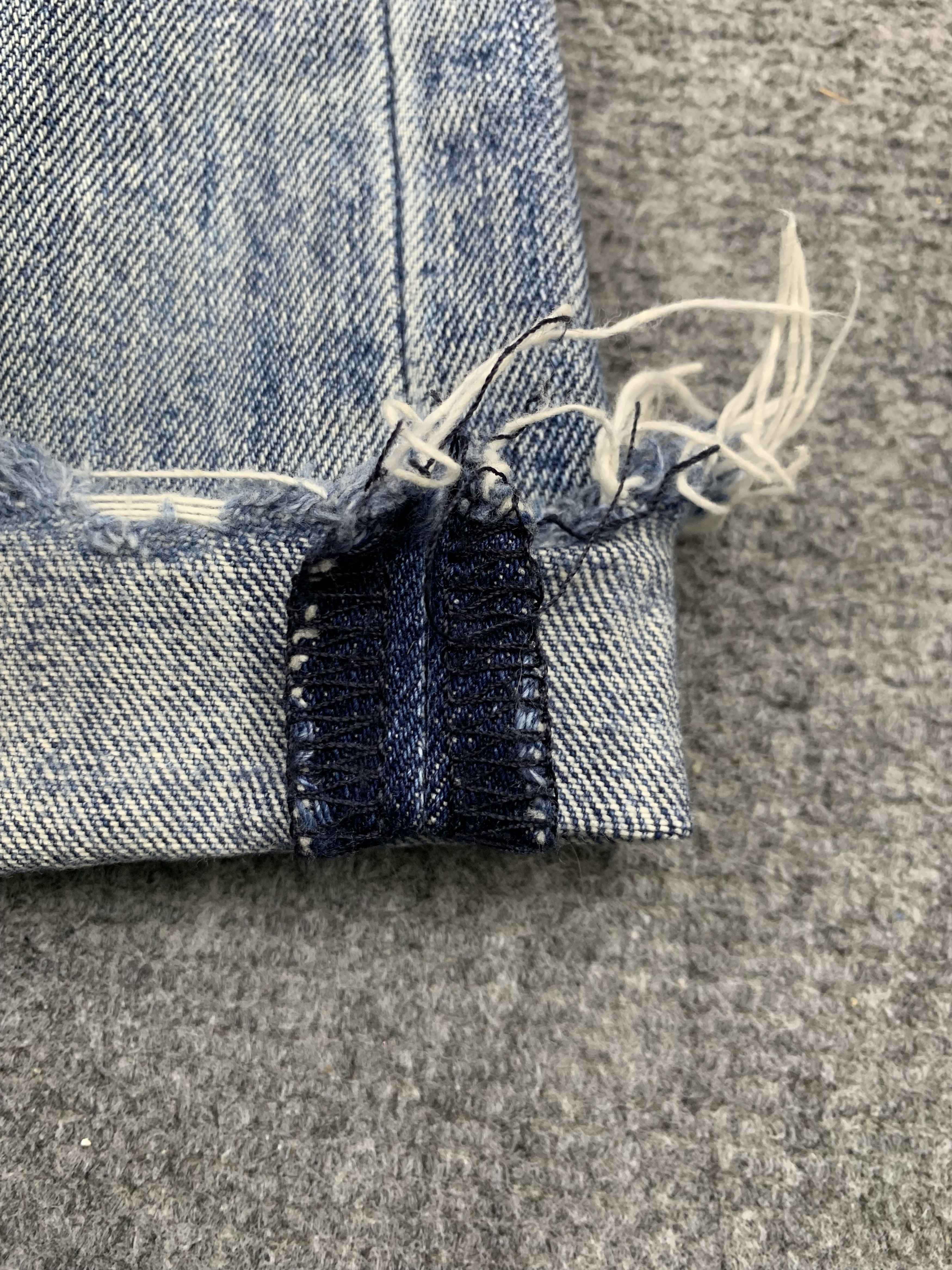 Levi's Vintage Levis 501 Faded Blue Jeans DP1746 Size US 34 / EU 50 - 3 Thumbnail