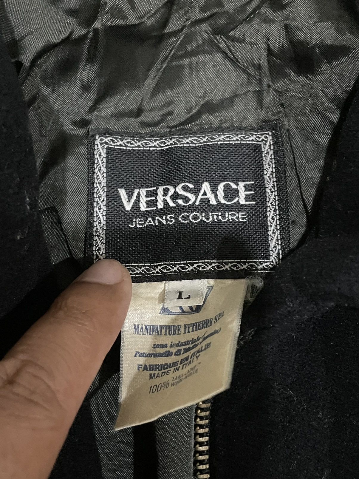 Versace VTG Versace Men Wool Hooded Medusa Button 4 Pocket Jacket Size US L / EU 52-54 / 3 - 10 Thumbnail
