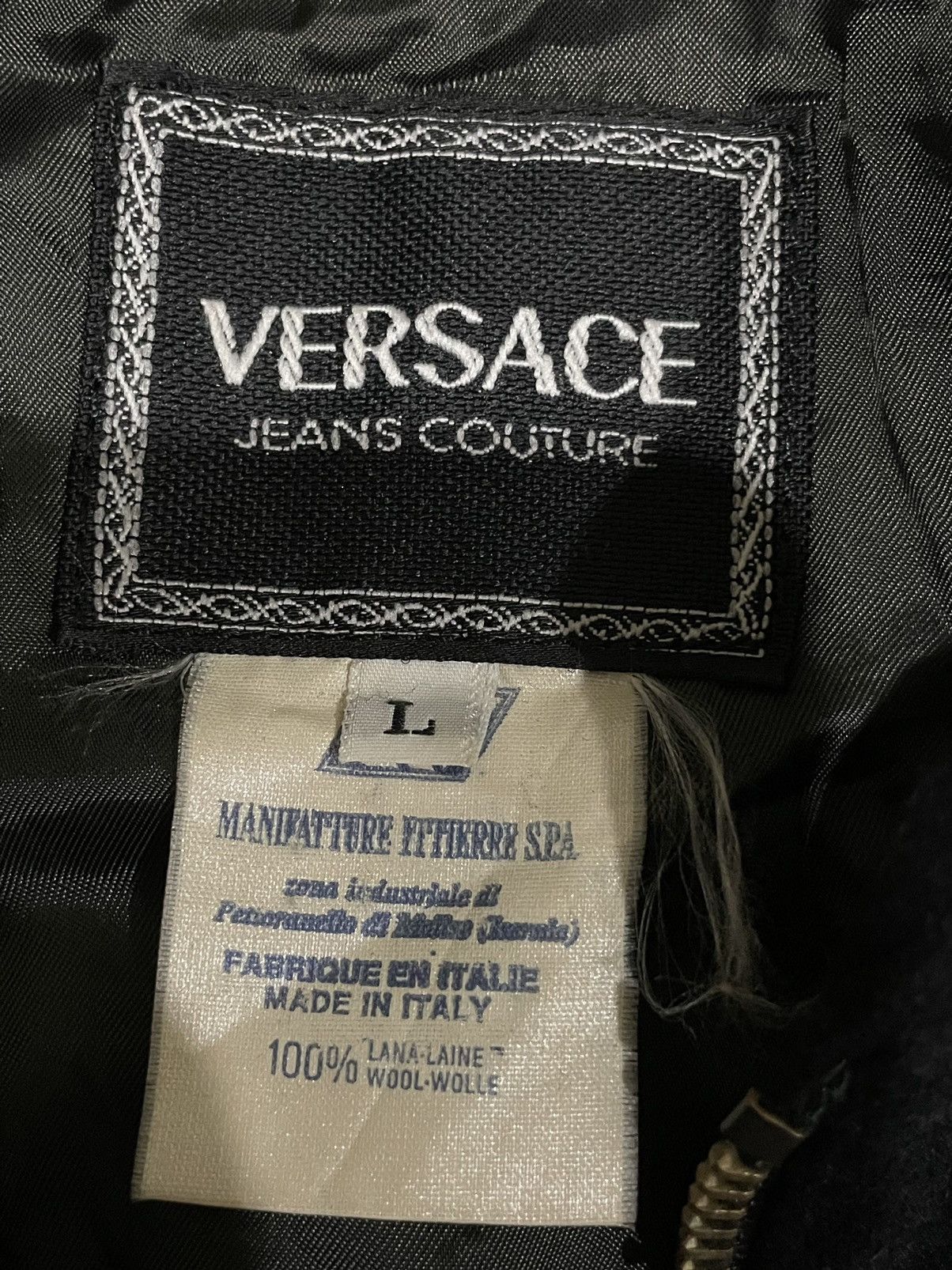 Versace VTG Versace Men Wool Hooded Medusa Button 4 Pocket Jacket Size US L / EU 52-54 / 3 - 9 Thumbnail