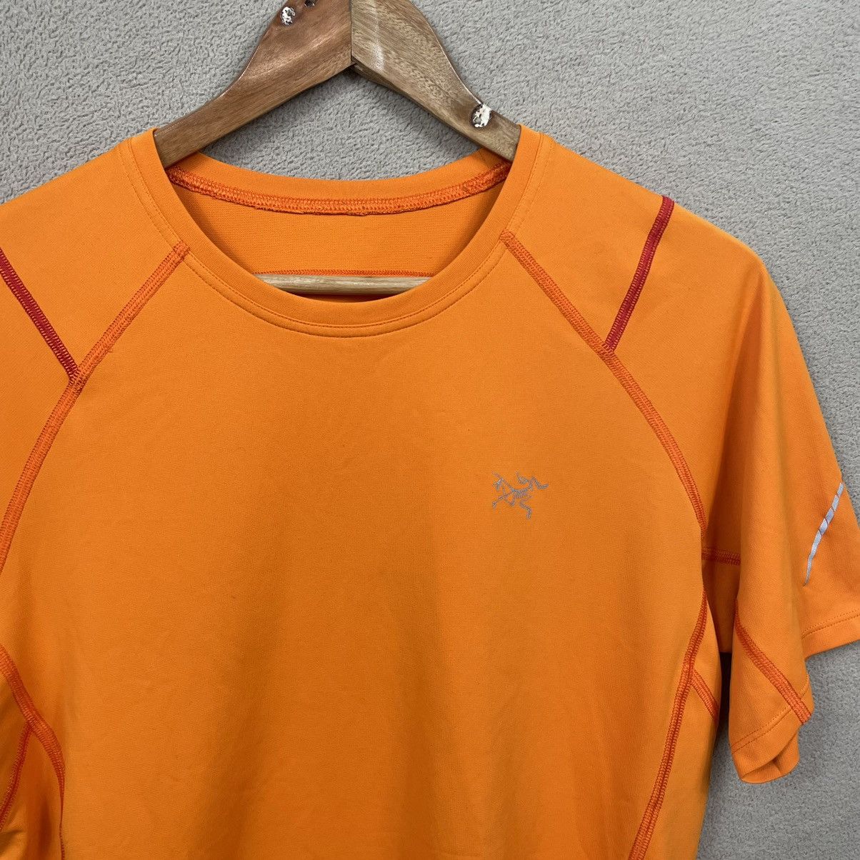 Arc'teryx Arc’Teryx Accelerator Short Sleeve Shirt Size US M / EU 48-50 / 2 - 2 Thumbnail
