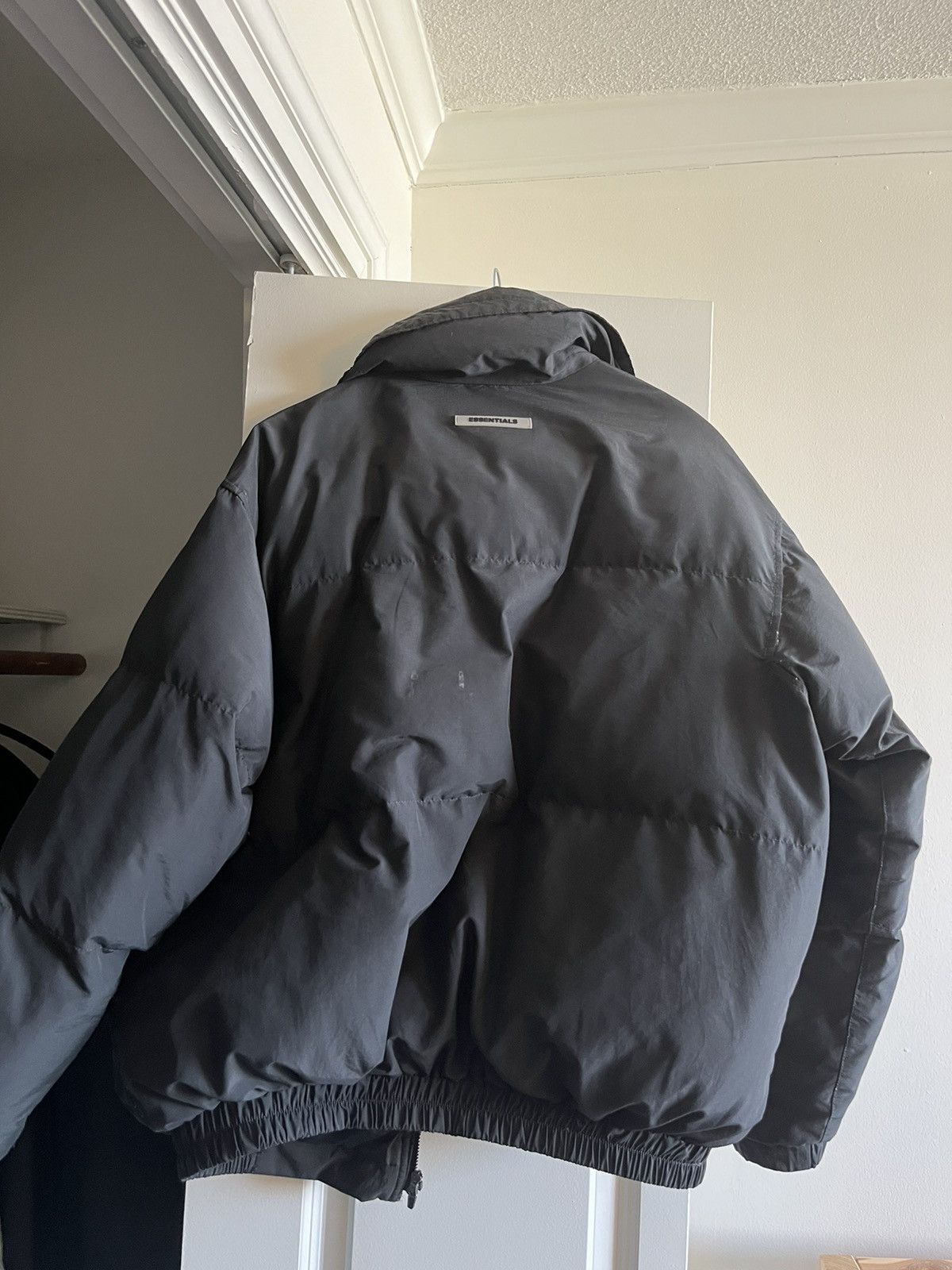 Fear of God Fear of God Essentials Puffer Jacket Size US M / EU 48-50 / 2 - 2 Thumbnail