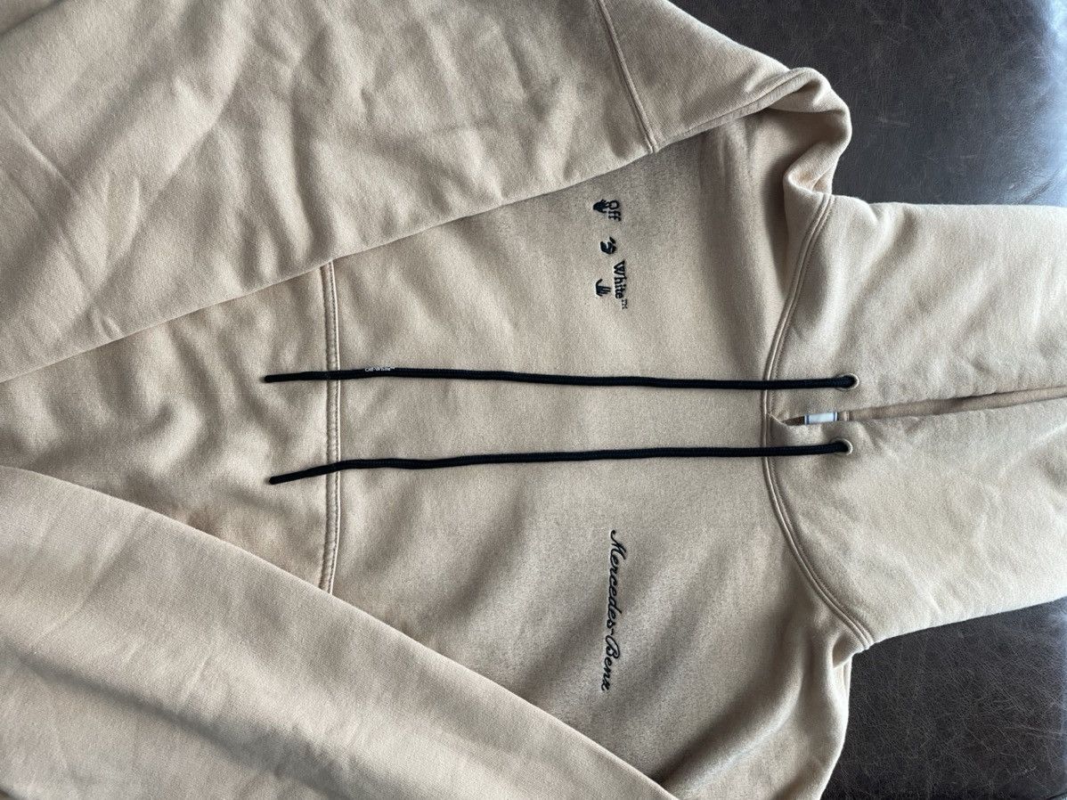 Mercedes-Benz × Off-White Off-White x Mercedes-Benz Dirt-Effect Skate hoodie Size US M / EU 48-50 / 2 - 7 Thumbnail