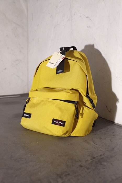 Vetements x cheap eastpak