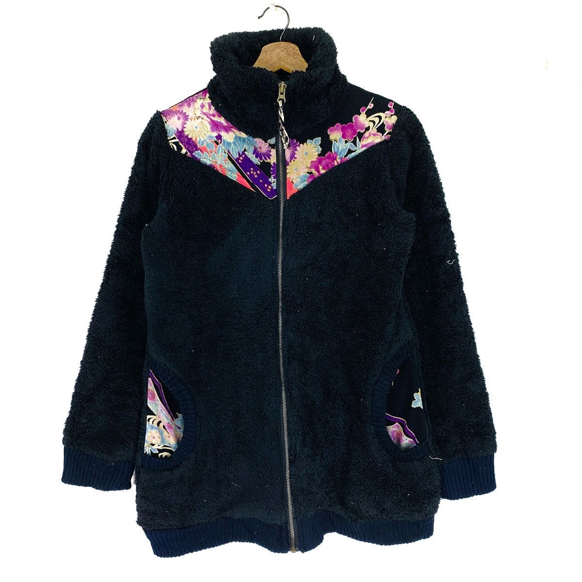 Japanese Brand Vintage Sakura Hoodie Fleece Faux Fur Jacket Size US M / EU 48-50 / 2 - 1 Thumbnail