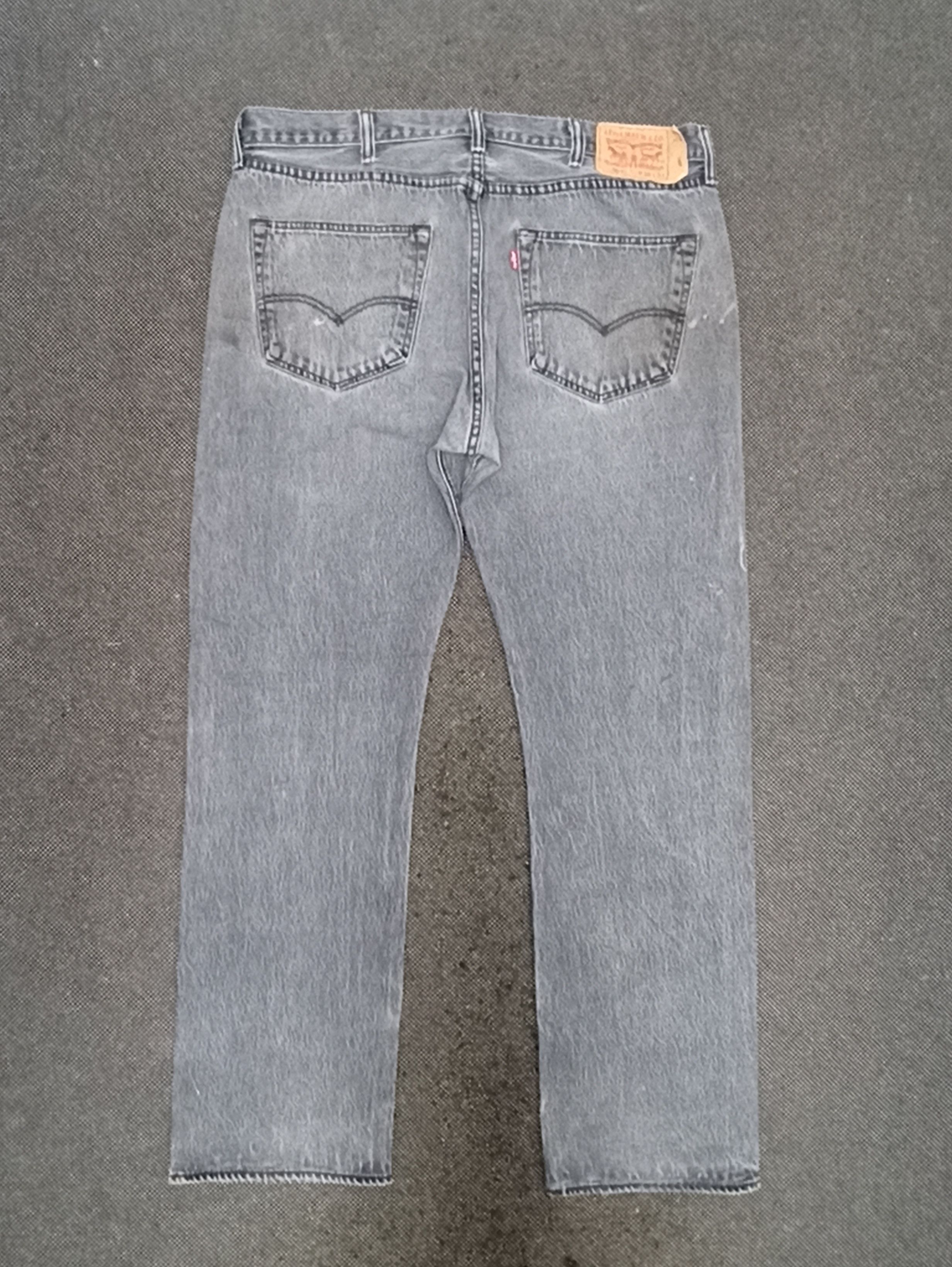 Jean × Levi's × Vintage VINTAGE LEVIS 501 DISTRESSED FADED BLACK JEANS -J287 Size US 38 / EU 54 - 2 Thumbnail