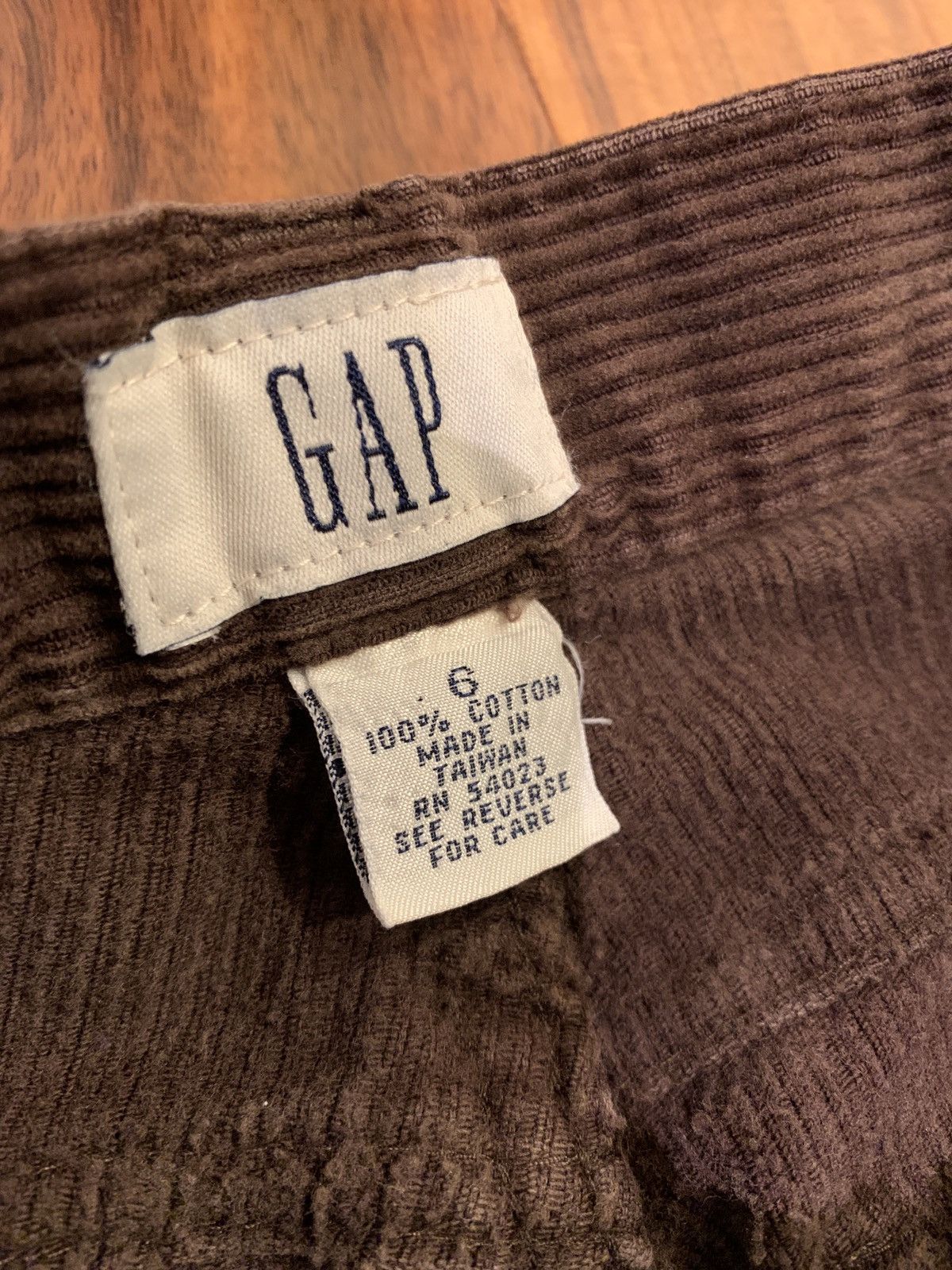 Gap × Vintage Vintage Gap Mocha Corduroy Pants Size US 28 / EU 44 - 3 Thumbnail