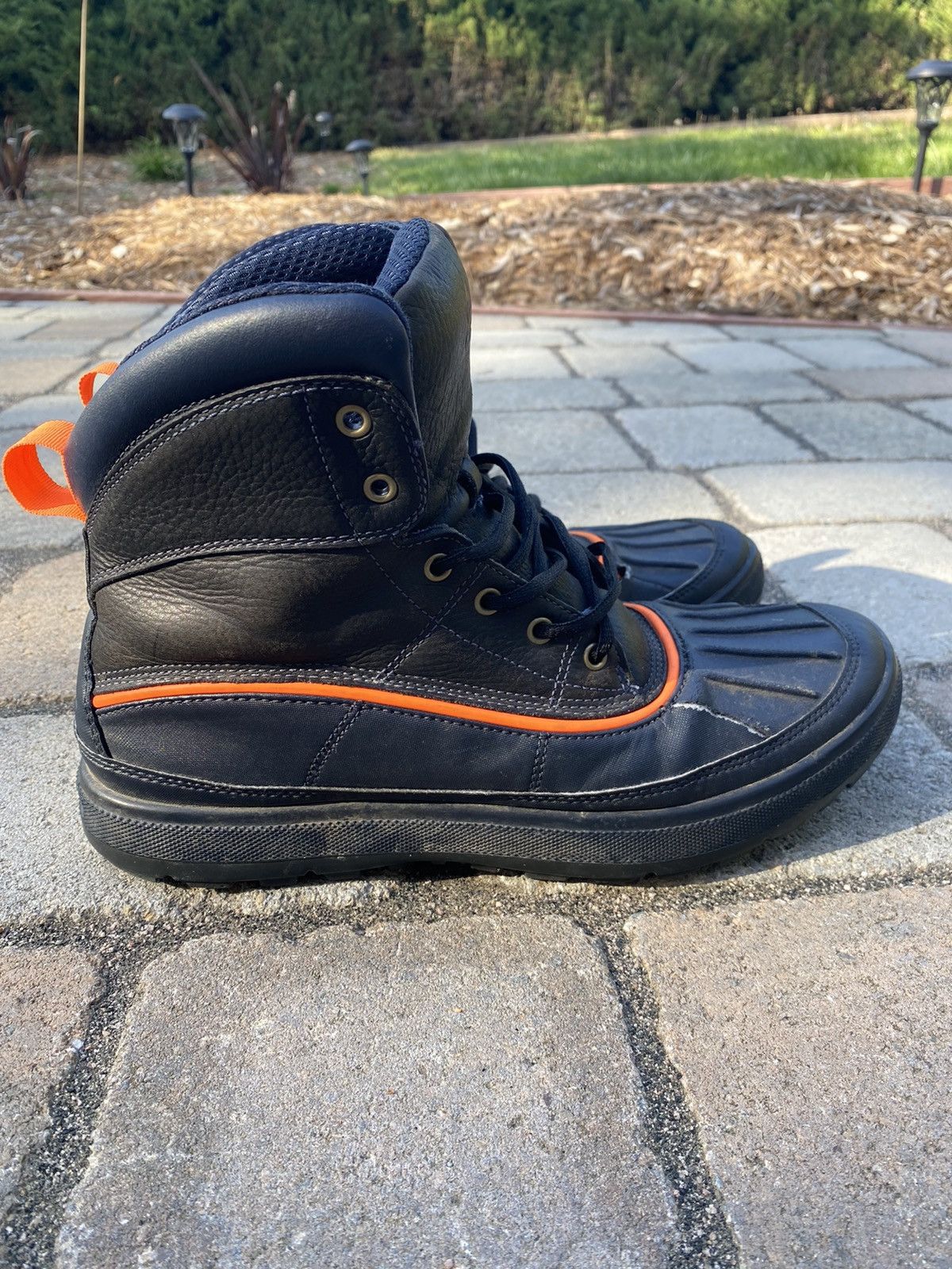 Nike Nike ACG Woodside 2 Boots Size 9.5 Orange Black 525393-448 Size US 9.5 / EU 42-43 - 3 Thumbnail
