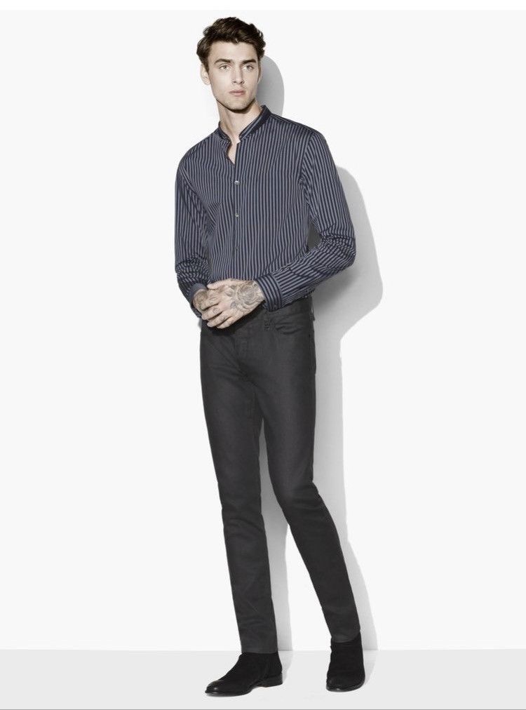 Striped banded collar shirt. Medium