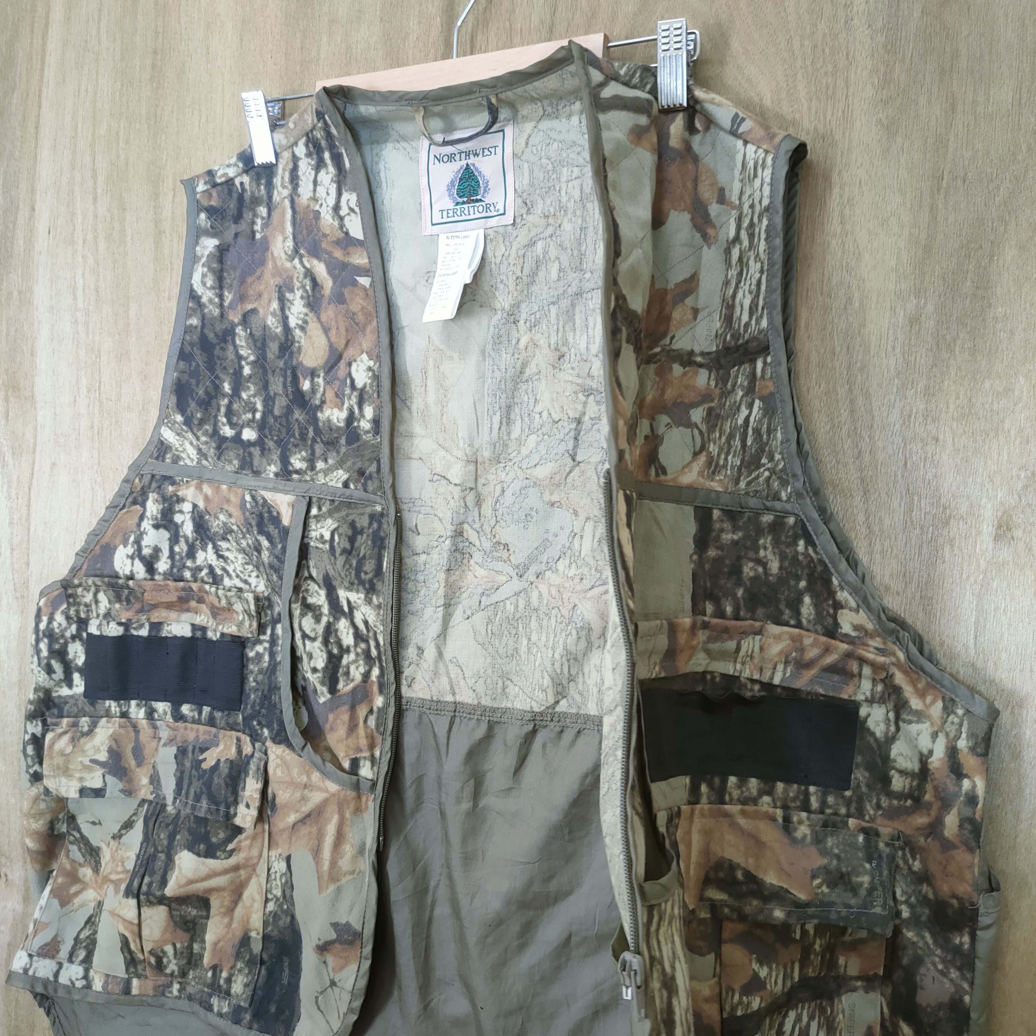 Northwest Territory NORTHWEST TERRITORY VEST REALTREE CAMO Size US XL / EU 56 / 4 - 7 Thumbnail