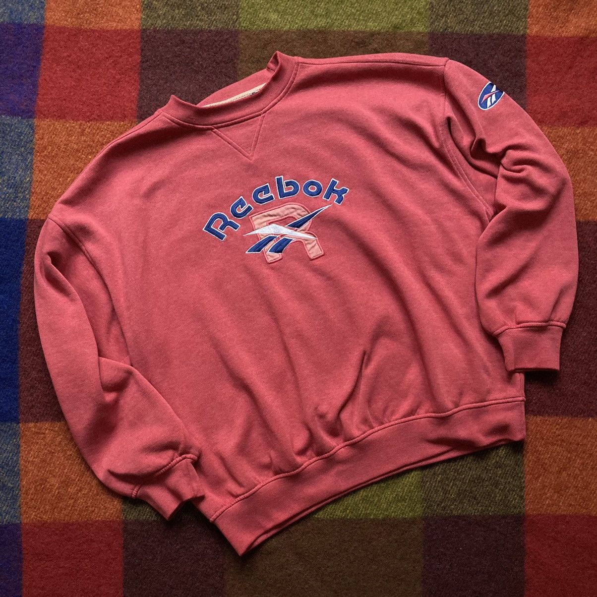 Reebok × Vintage Vintage Reebok crew neck sweatshirt Size US L / EU 52-54 / 3 - 1 Thumbnail