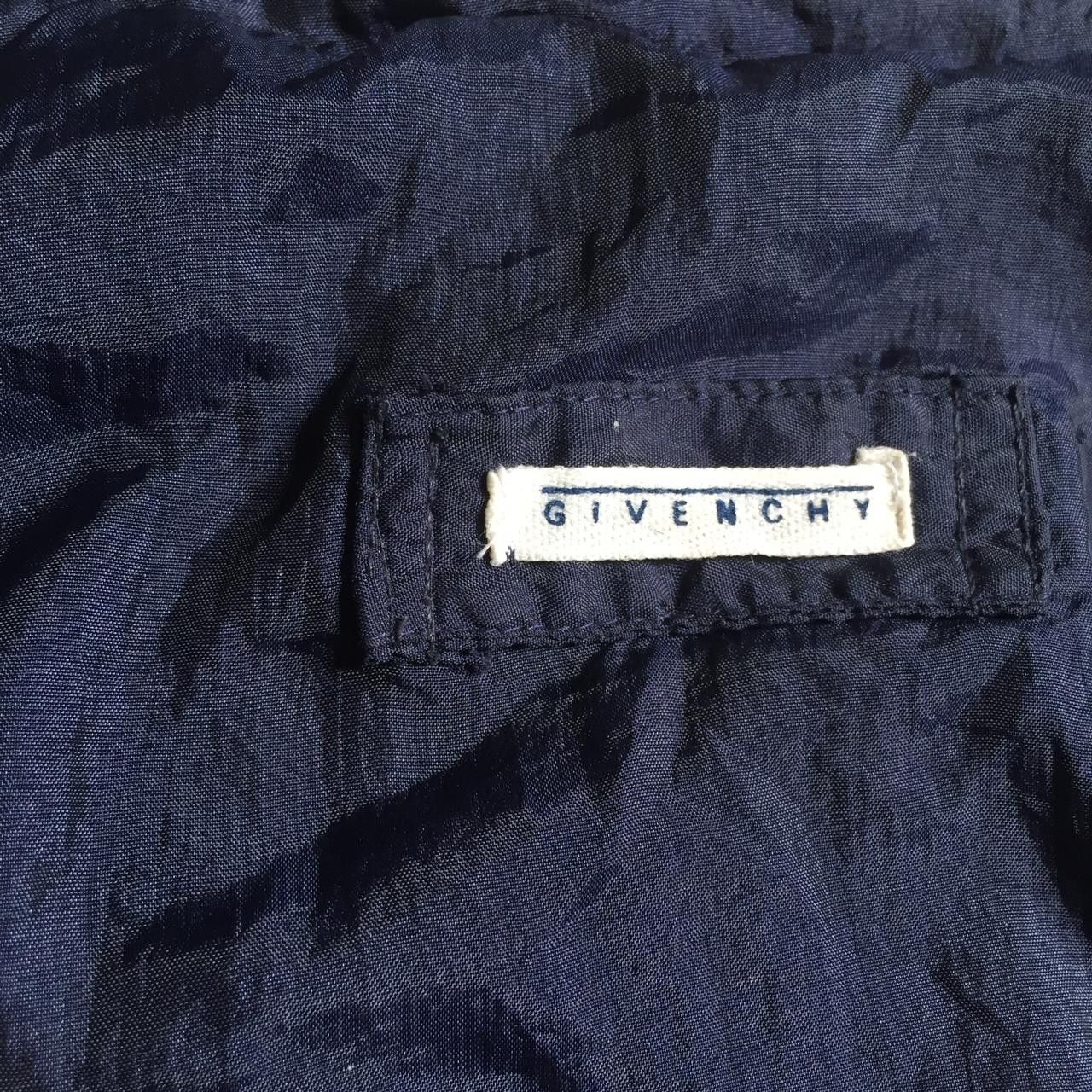 Givenchy 90s givenchy activewear two tone windbreaker Size US L / EU 52-54 / 3 - 4 Thumbnail
