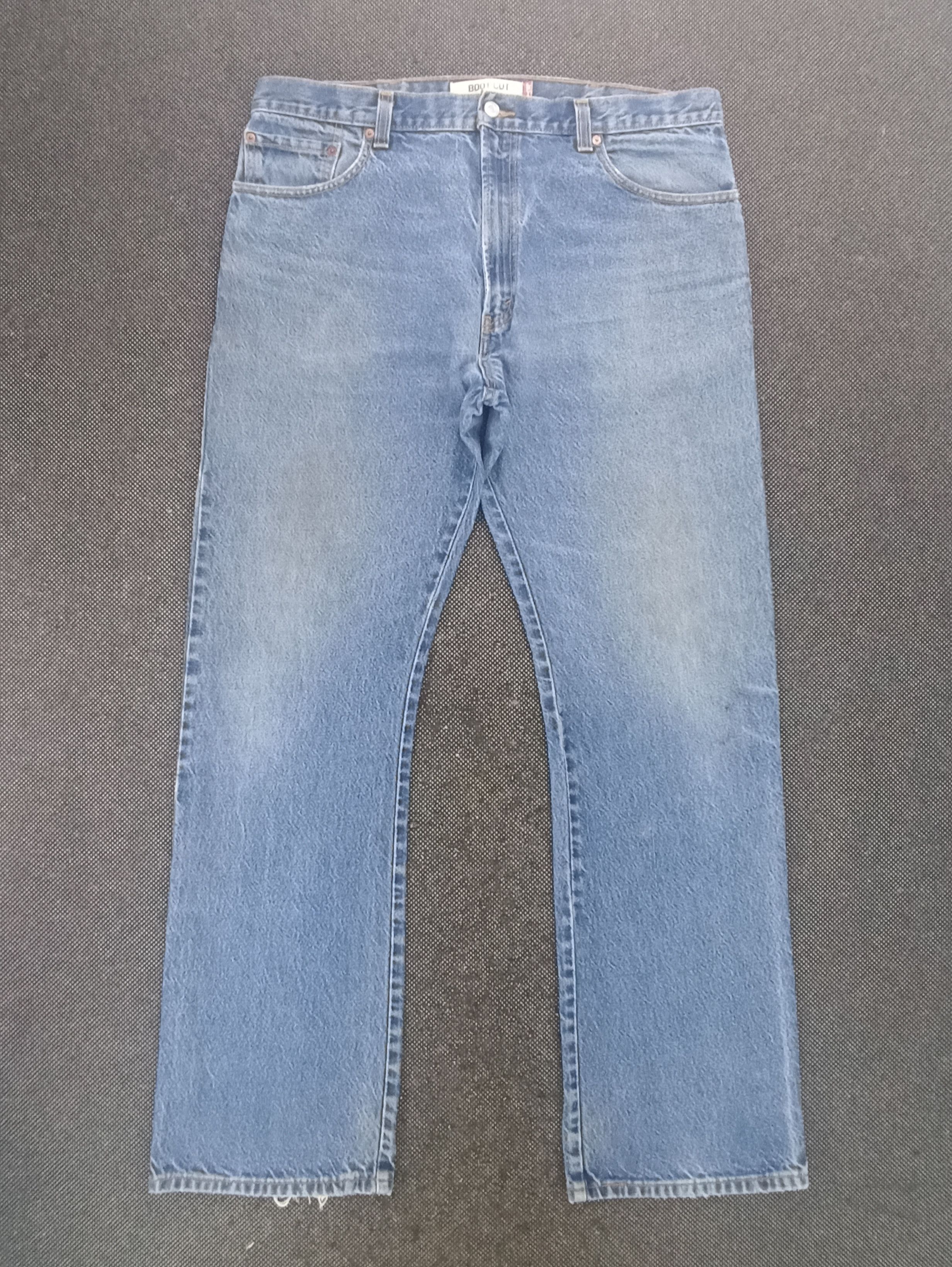 Jean × Levi's × Vintage VINTAGE LEVIS 517 BLUE WASH JEANS -J293 Size US 39 - 1 Thumbnail