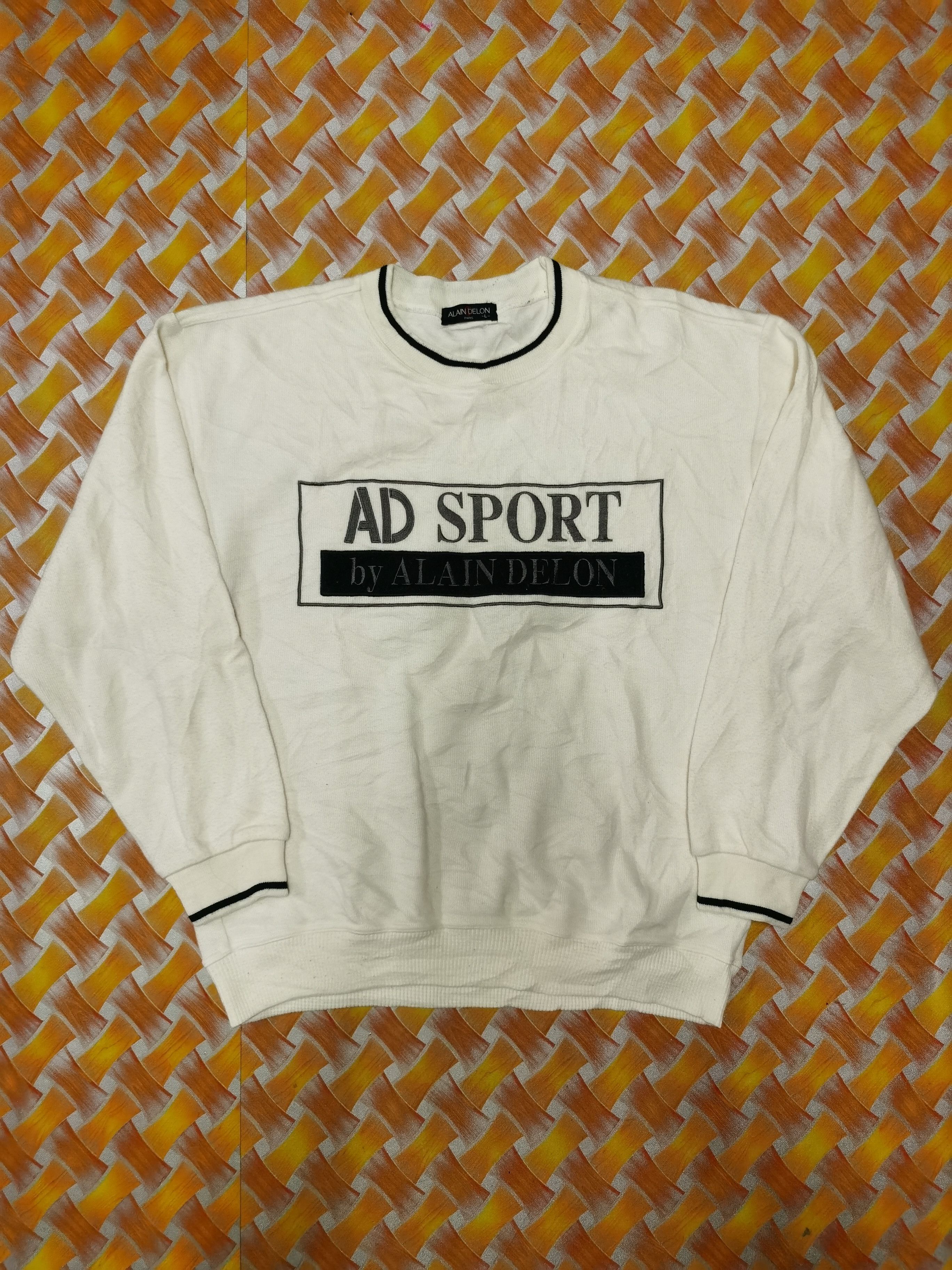 Designer × Vintage Vintage Alain Delon Embroidered Sweatshirt Size US L / EU 52-54 / 3 - 1 Thumbnail