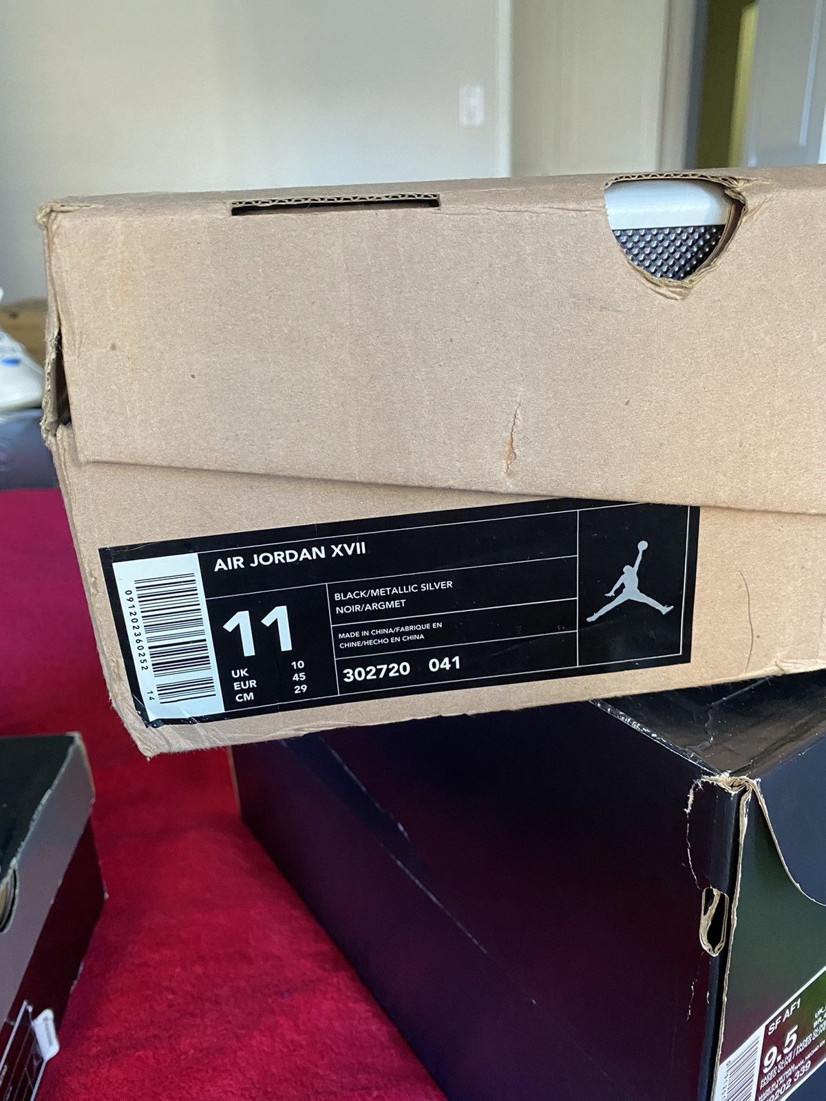 Jordan Brand × Nike Air Jordan 17 Black Metallic Silver 2002 Size US 11 / EU 44 - 4 Thumbnail