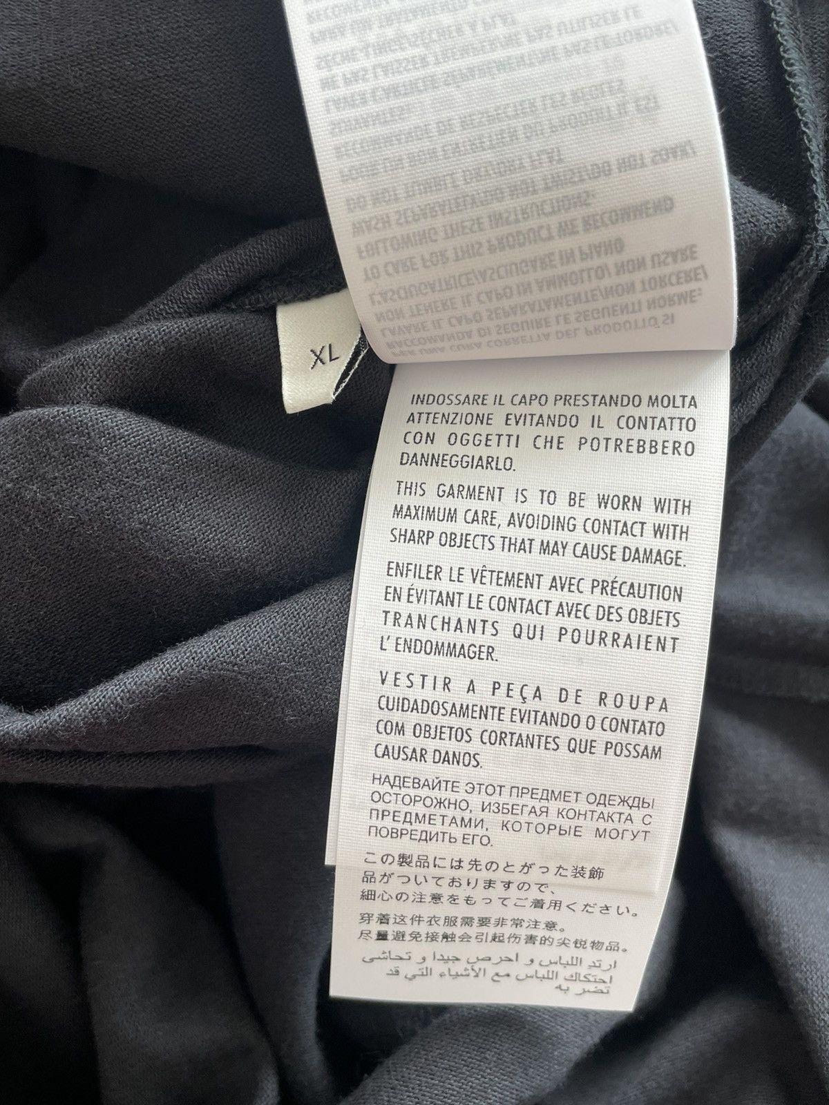 Gucci NEW Rare Sold Out Super Runway Gucci Band Logo Tee T-shirt Size US XL / EU 56 / 4 - 25 Thumbnail