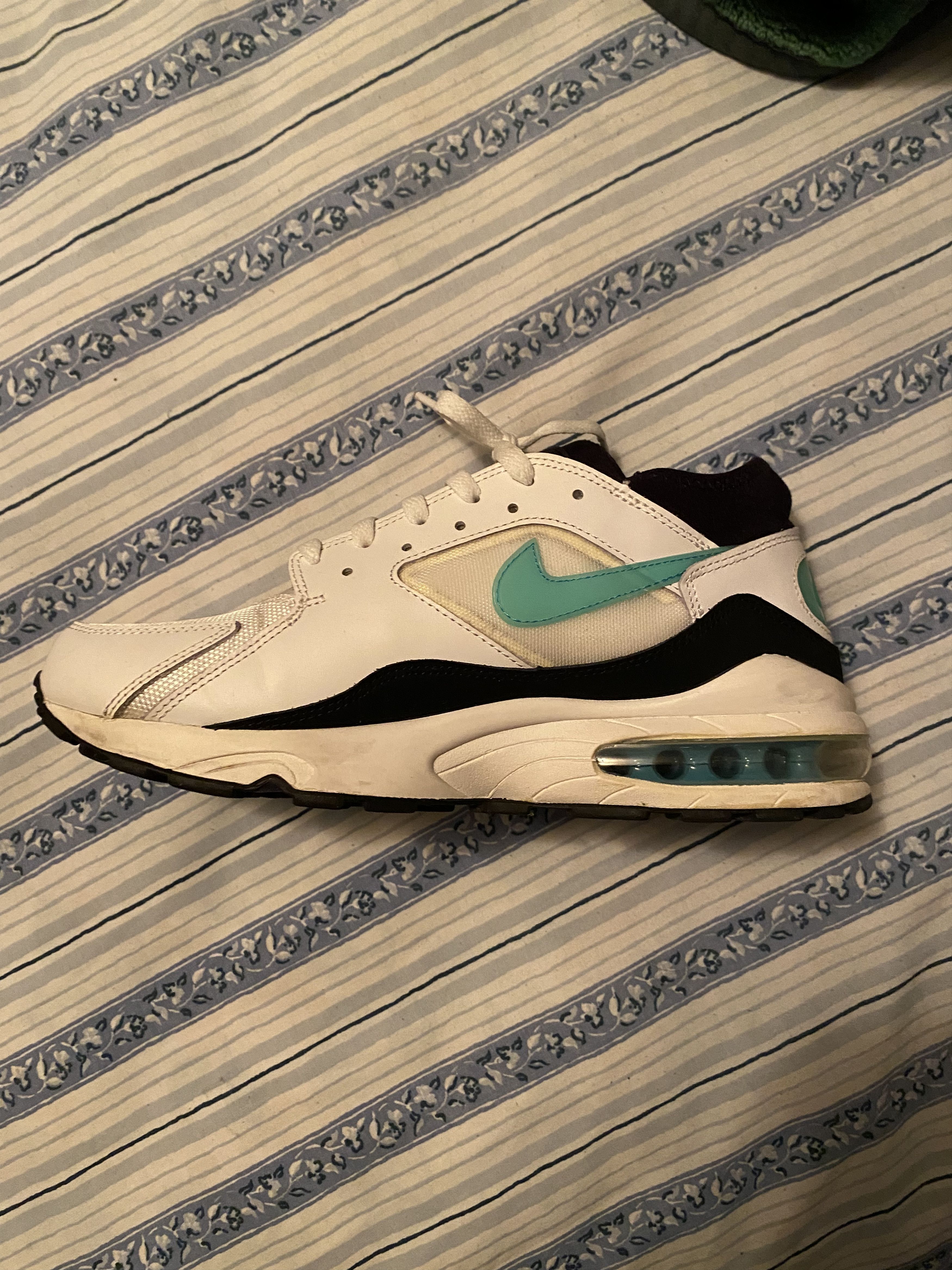 Nike Nike Air Max 93 Size US 10 / EU 43 - 1 Thumbnail
