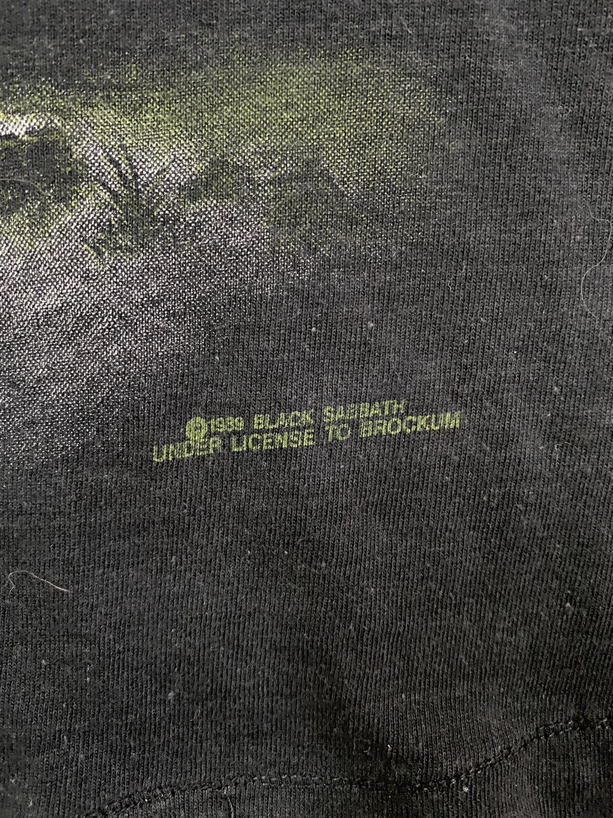 Band Tees vintage 1989 BLACK SABBATH headless cross rock rare t-shirts Size US L / EU 52-54 / 3 - 4 Thumbnail