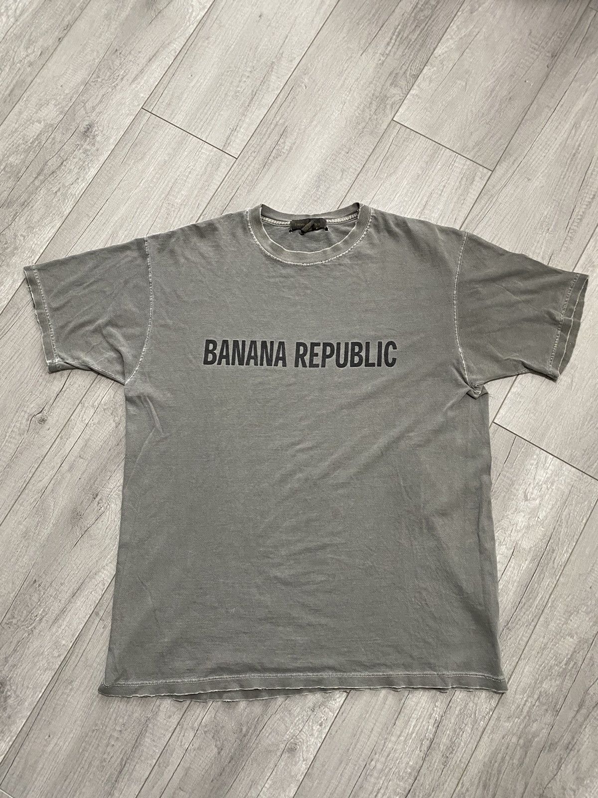 Banana Republic Vintage 80’s 90’s Distressed Banana Republic Essential Shirt Size US L / EU 52-54 / 3 - 2 Thumbnail