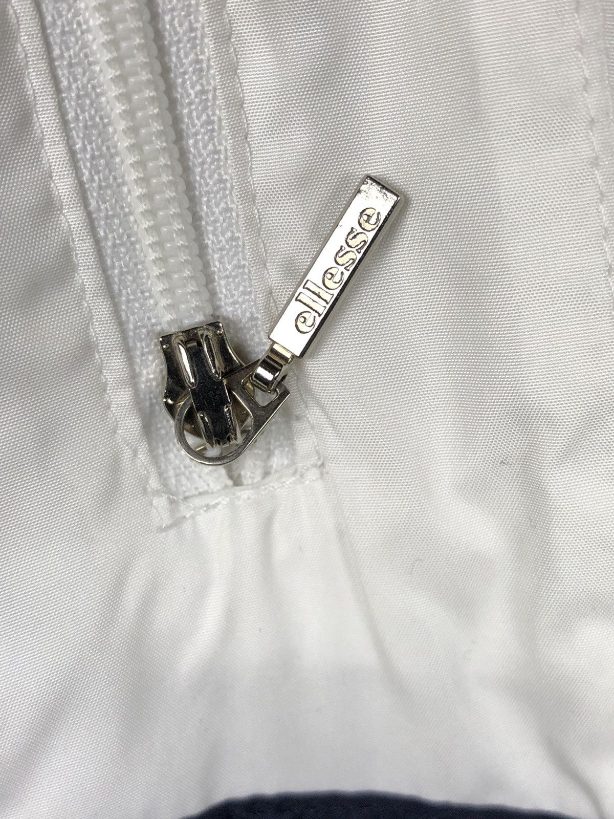 Ellesse Vintage Ellesse 🇮🇹 Windbreaker Jacket Size US S / EU 44-46 / 1 - 6 Thumbnail
