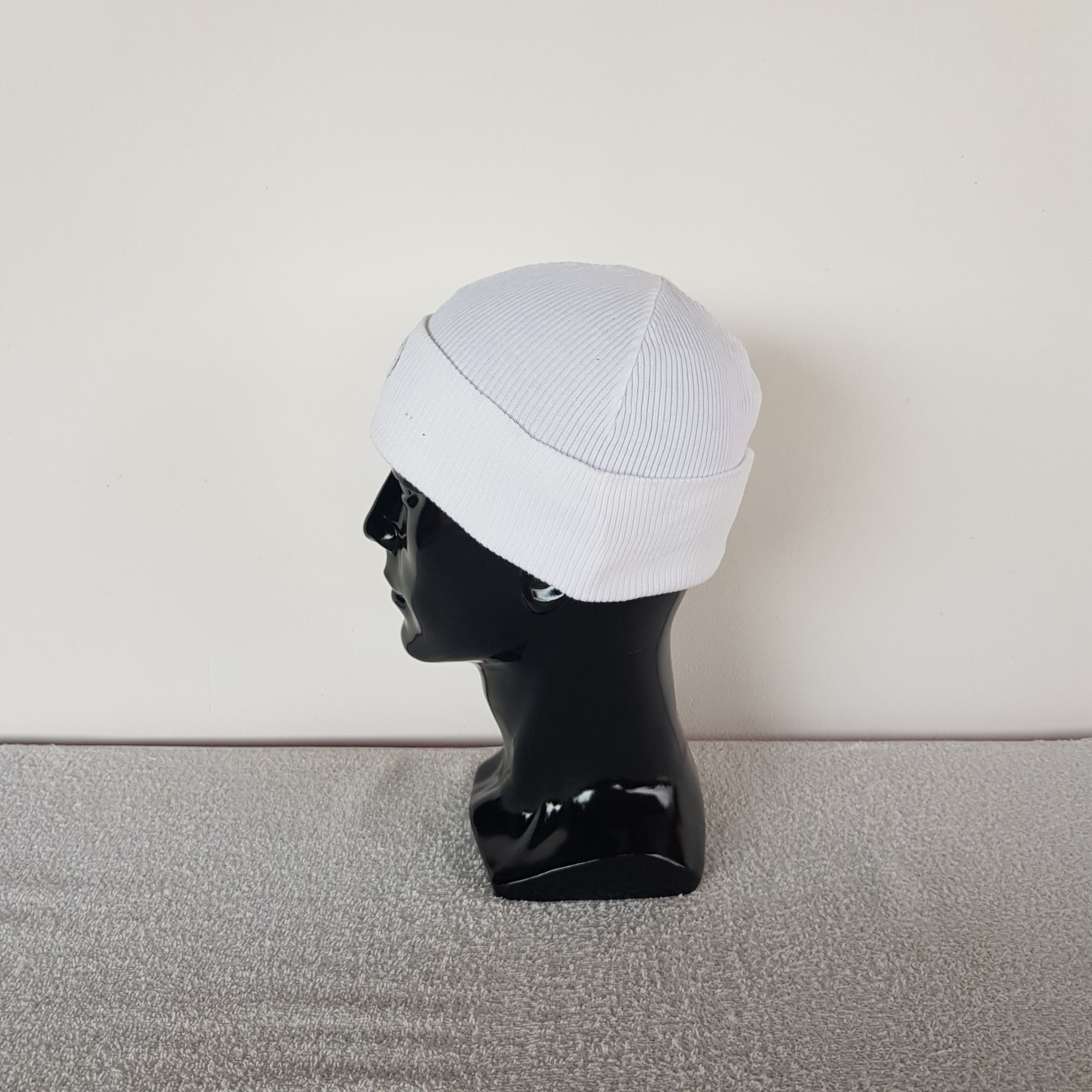 Vintage × agnes b. Vintage Agnes B Beanie Snow Cap Agnes B Hats - AC10891. Size ONE SIZE - 3 Thumbnail