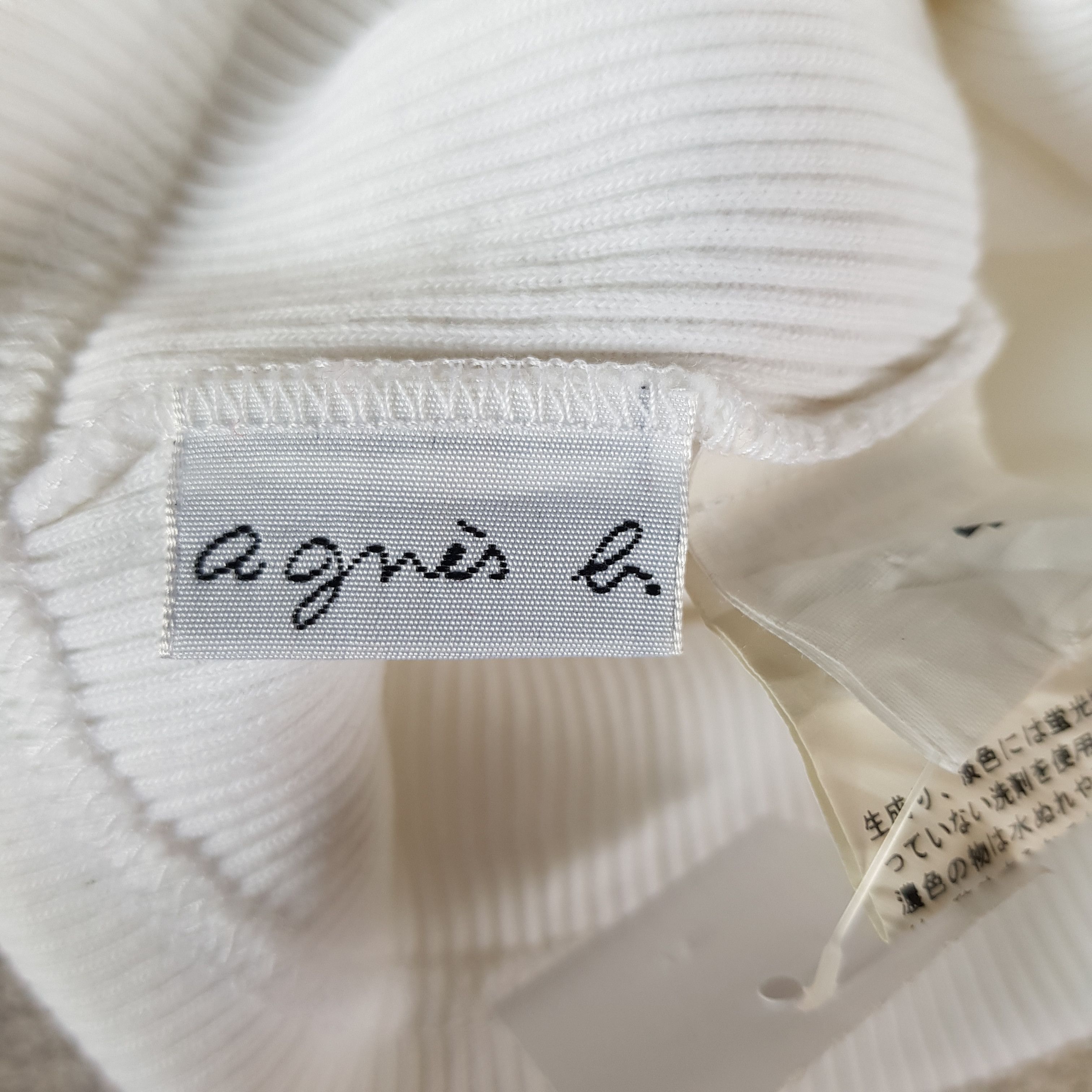 Vintage × agnes b. Vintage Agnes B Beanie Snow Cap Agnes B Hats - AC10891. Size ONE SIZE - 5 Thumbnail