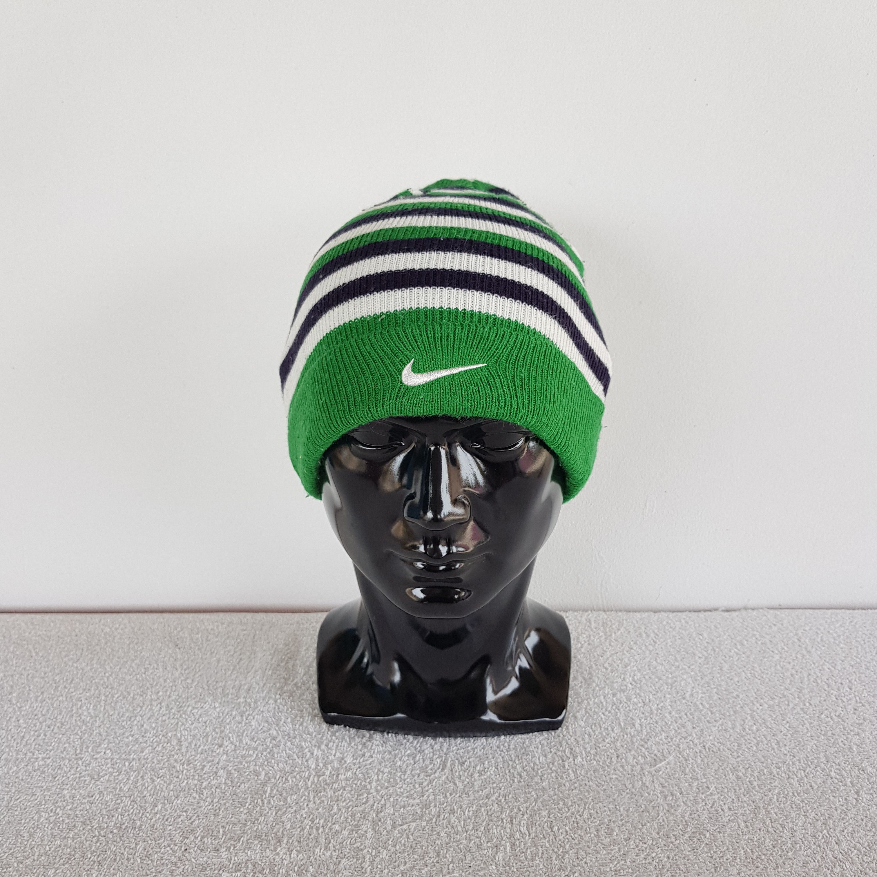 Vintage Vintage Nike Beanie Stripe Snow Cap Nike ACG Hats Size ONE SIZE - 1 Thumbnail