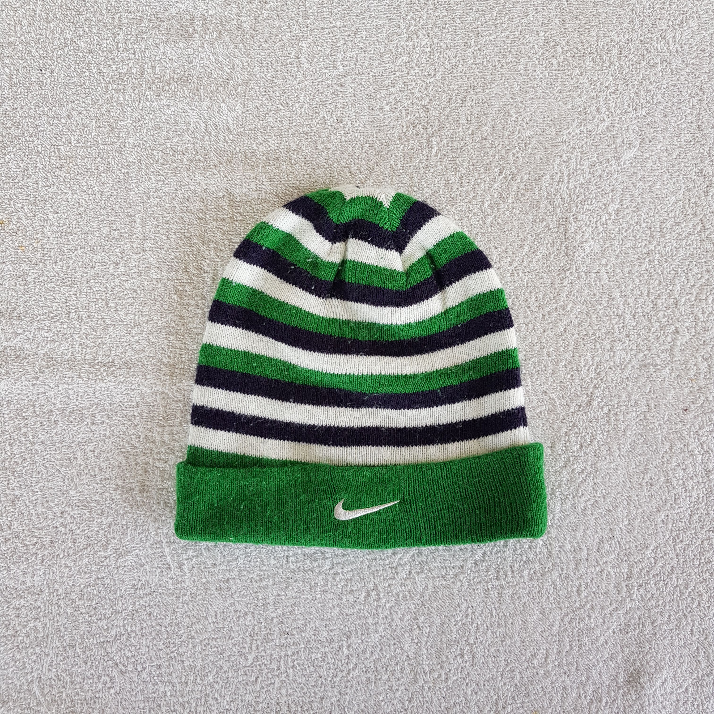 Vintage Vintage Nike Beanie Stripe Snow Cap Nike ACG Hats Size ONE SIZE - 5 Thumbnail