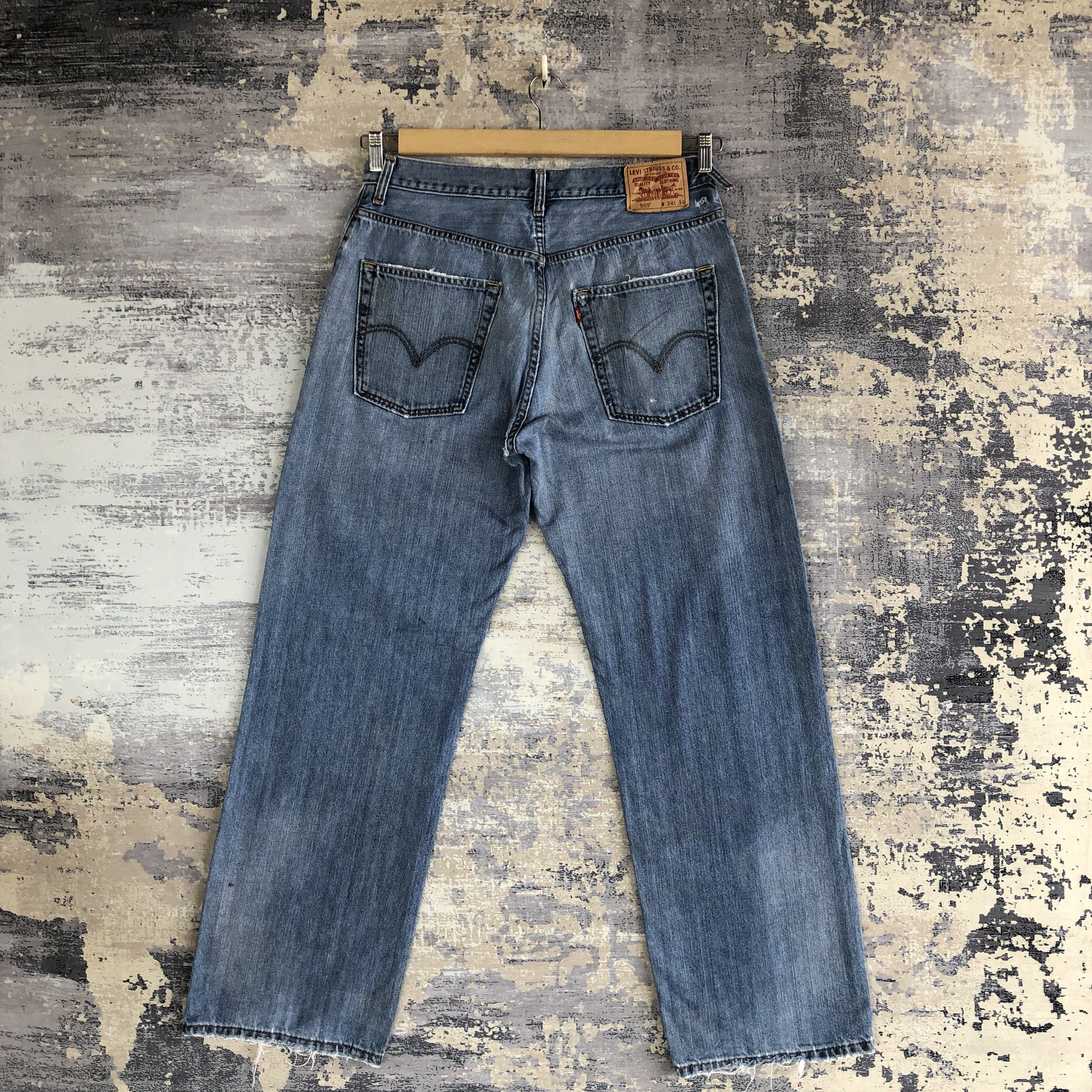Levi's Vintage Levis 569 Distressed Faded Jeans Levi's Ripped Denim Size US 32 / EU 48 - 2 Thumbnail
