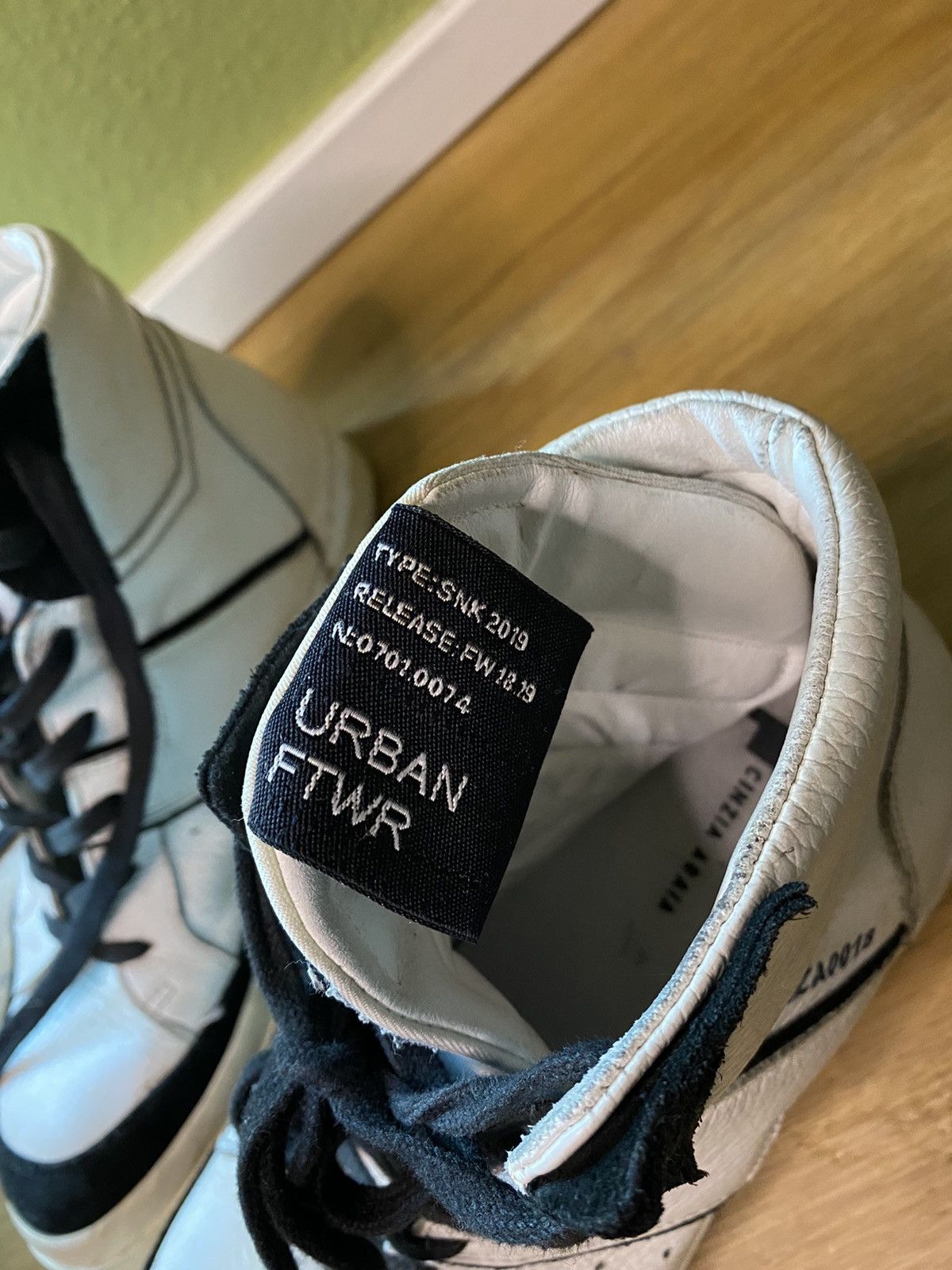 Cinzia araia 2019 store