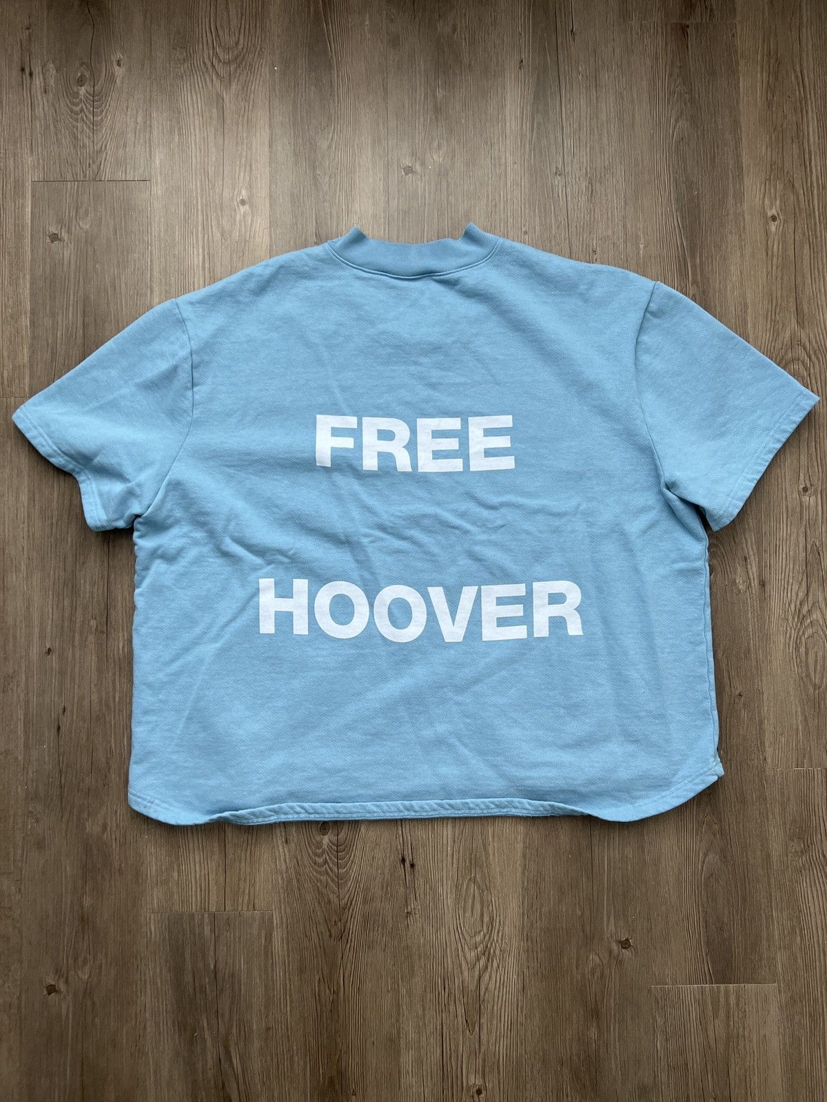 新品 yzy yeezy FREE HOOVER Tシャツ バレンシアガ 【公式通販】