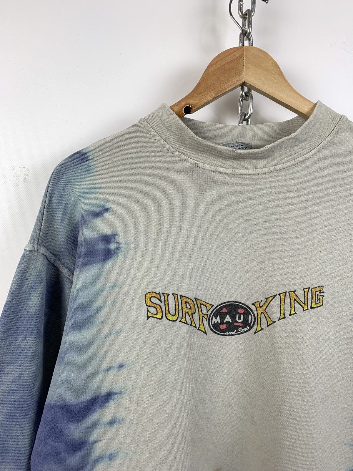 Maui and Sons 90s Vintage Maui and Sons Surf King Shark Man Sweatshirt Size US M / EU 48-50 / 2 - 5 Thumbnail