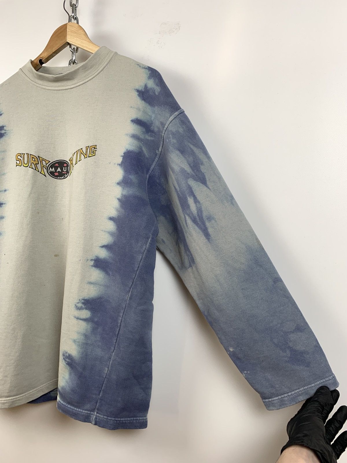 Maui and Sons 90s Vintage Maui and Sons Surf King Shark Man Sweatshirt Size US M / EU 48-50 / 2 - 15 Thumbnail