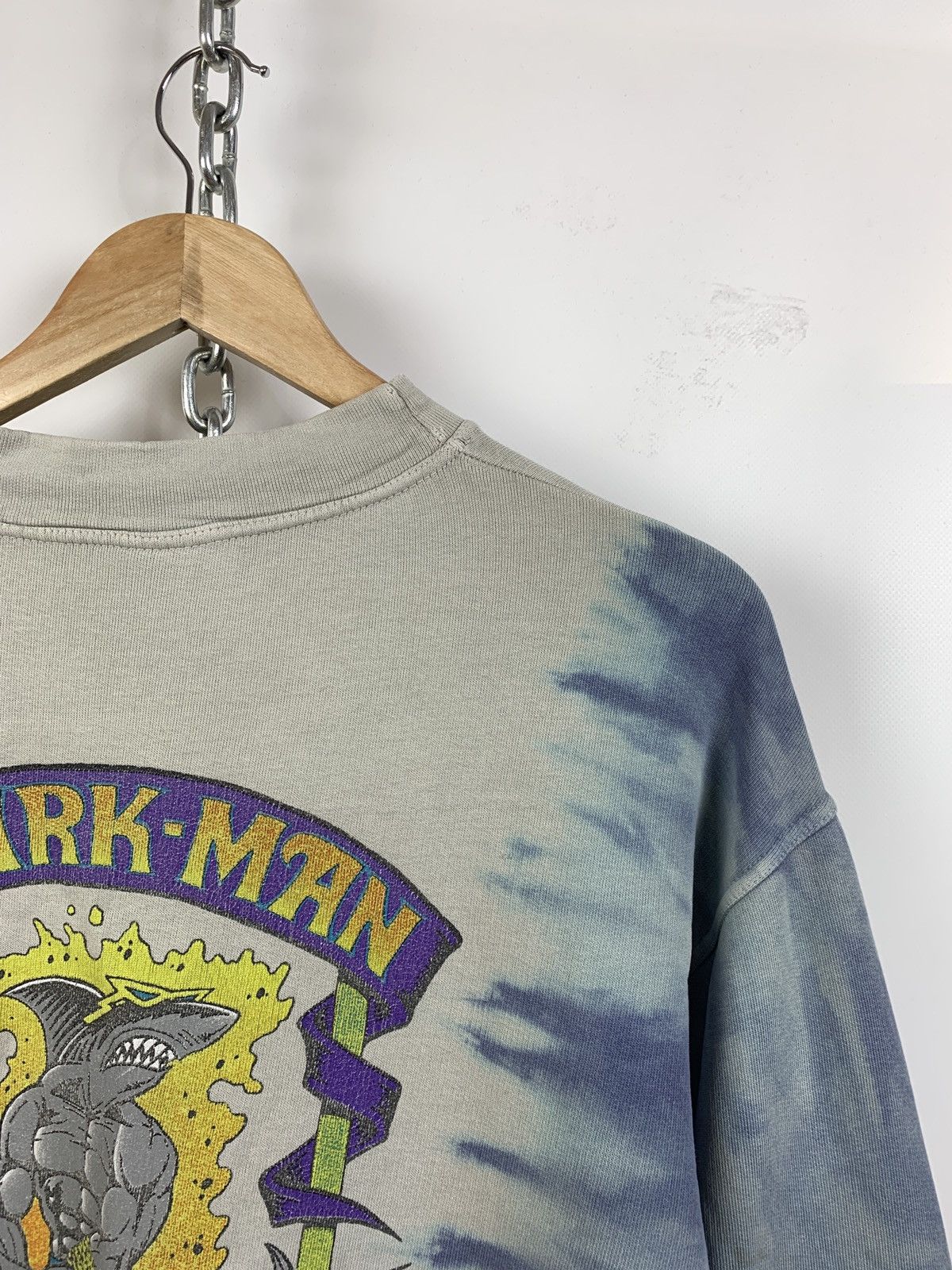 Maui and Sons 90s Vintage Maui and Sons Surf King Shark Man Sweatshirt Size US M / EU 48-50 / 2 - 9 Thumbnail