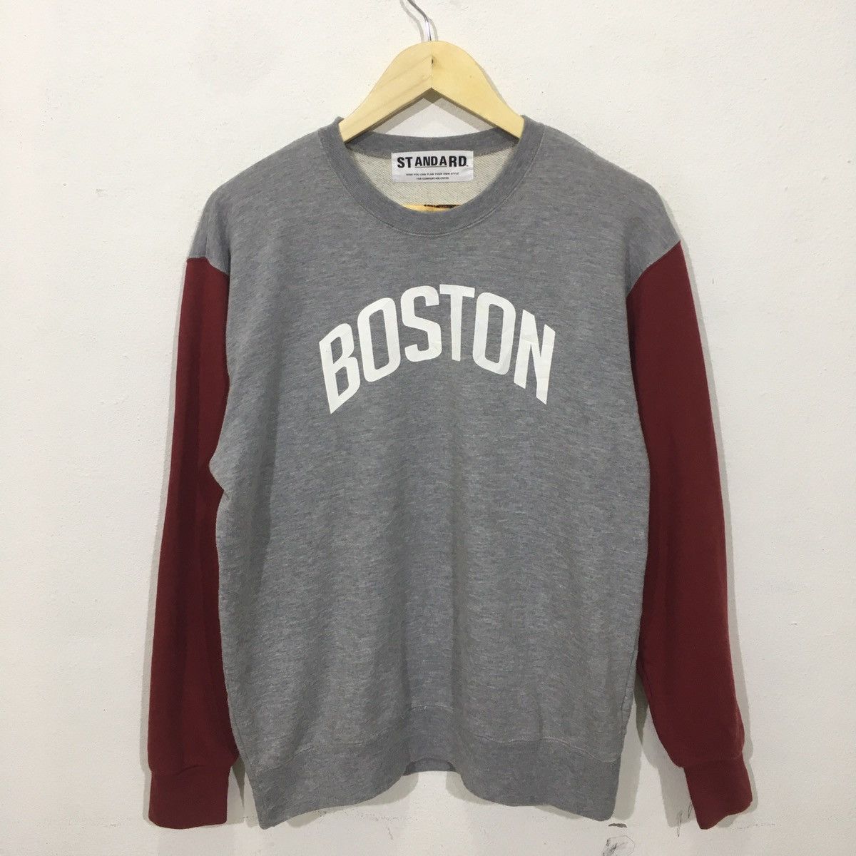 Other Vintage Boston Two Tone Pull Over Sweatshirt Size US L / EU 52-54 / 3 - 1 Thumbnail