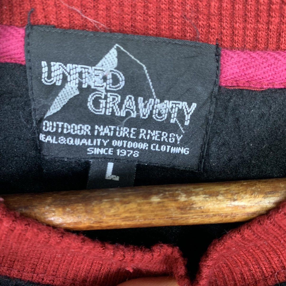 Vintage Vintage United Gravuty Nostalgia Fleece Sweatshirt Size US L / EU 52-54 / 3 - 5 Thumbnail