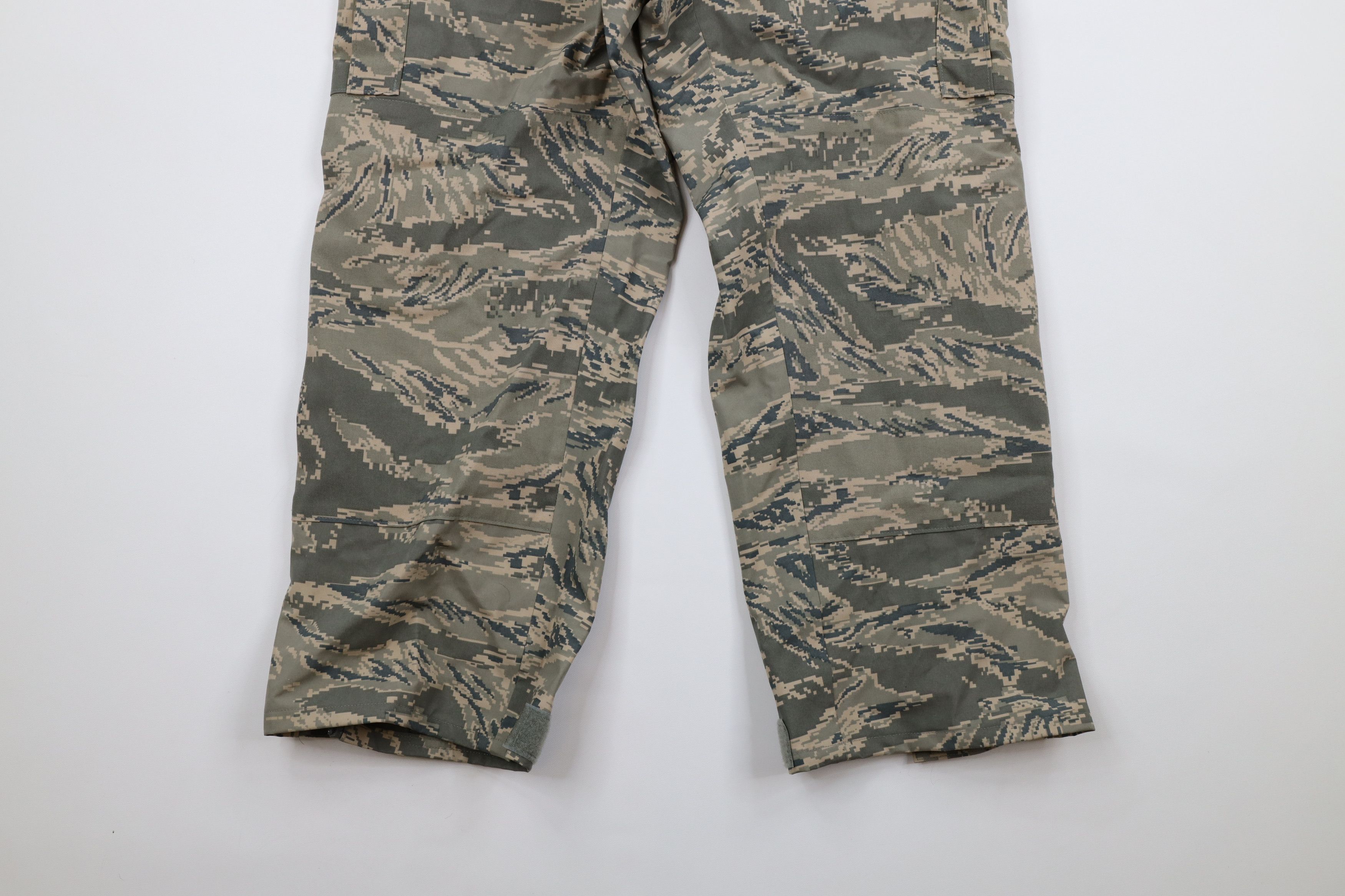 Vintage Vintage USAF All Purpose Environmental Waterproof Pants Size US 32 / EU 48 - 3 Thumbnail